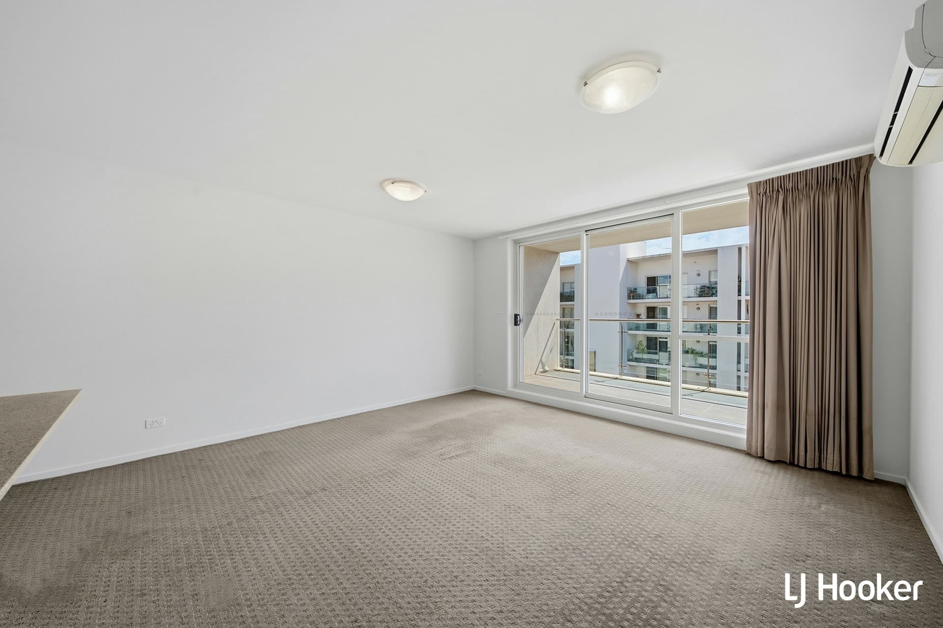 219/60 College Street, Belconnen, Belconnen - Thumbnail 2