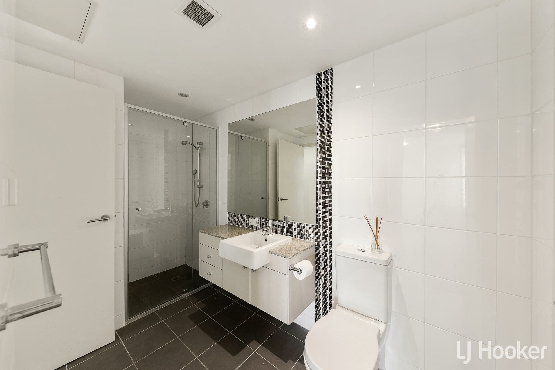 169/60 College Street, Belconnen, Belconnen - Thumbnail 6