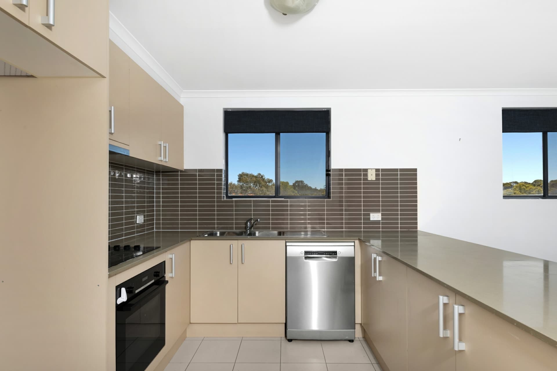 15C/21 Beissel Street, Belconnen, Belconnen - Thumbnail 3