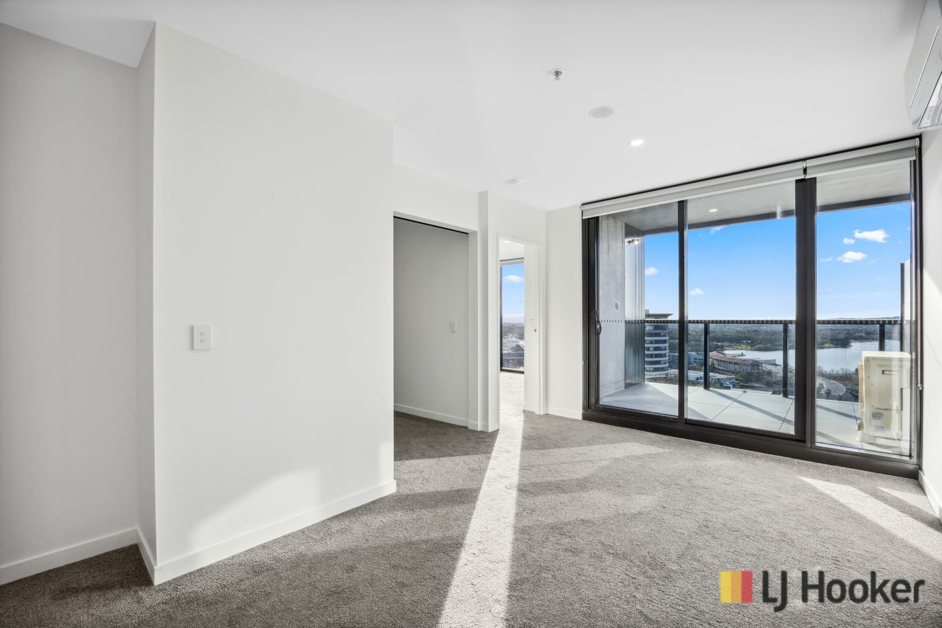1804/2 Grazier Lane Belconnen ACT, Belconnen - Thumbnail 6