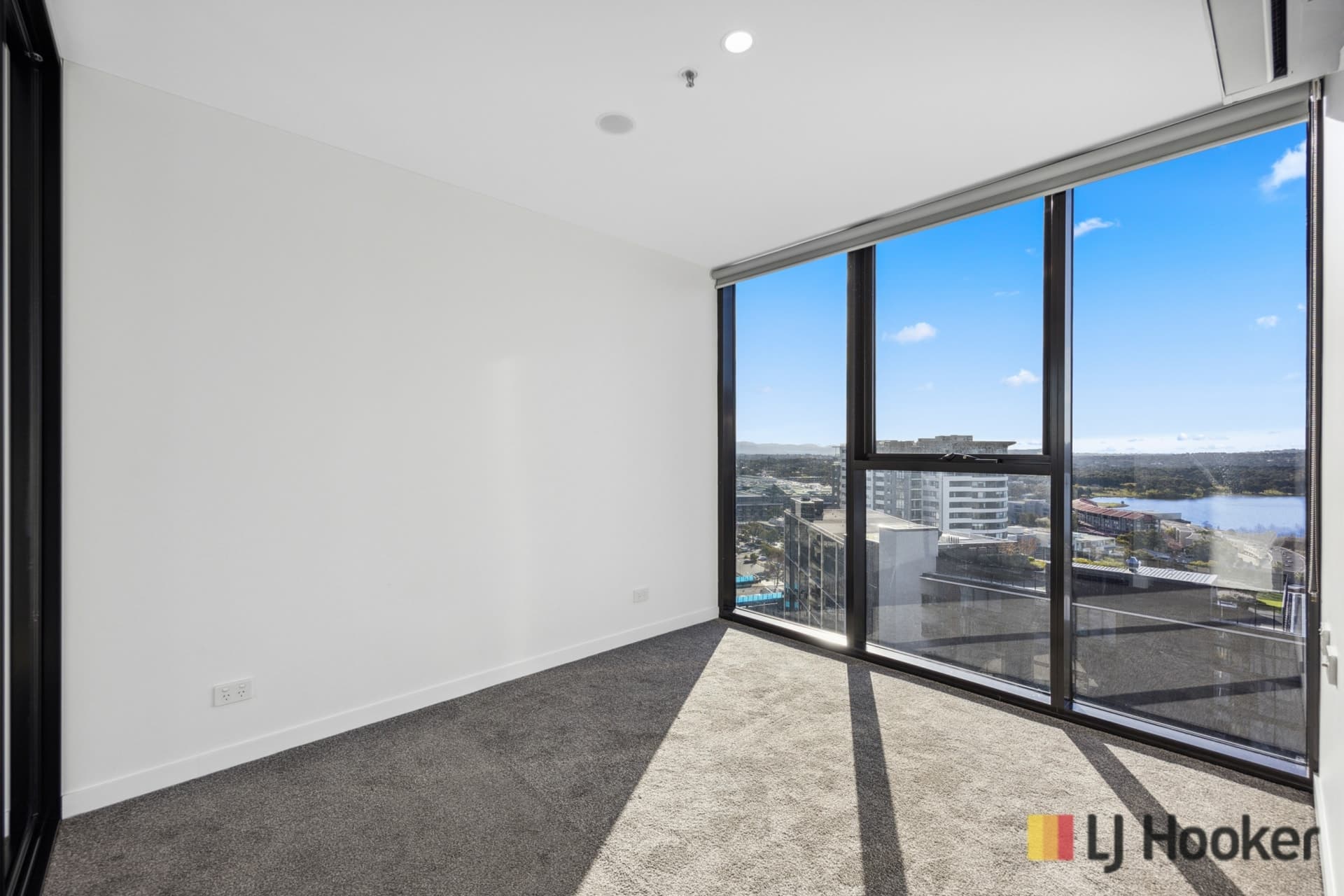 1804/2 Grazier Lane Belconnen ACT, Belconnen - Thumbnail 8