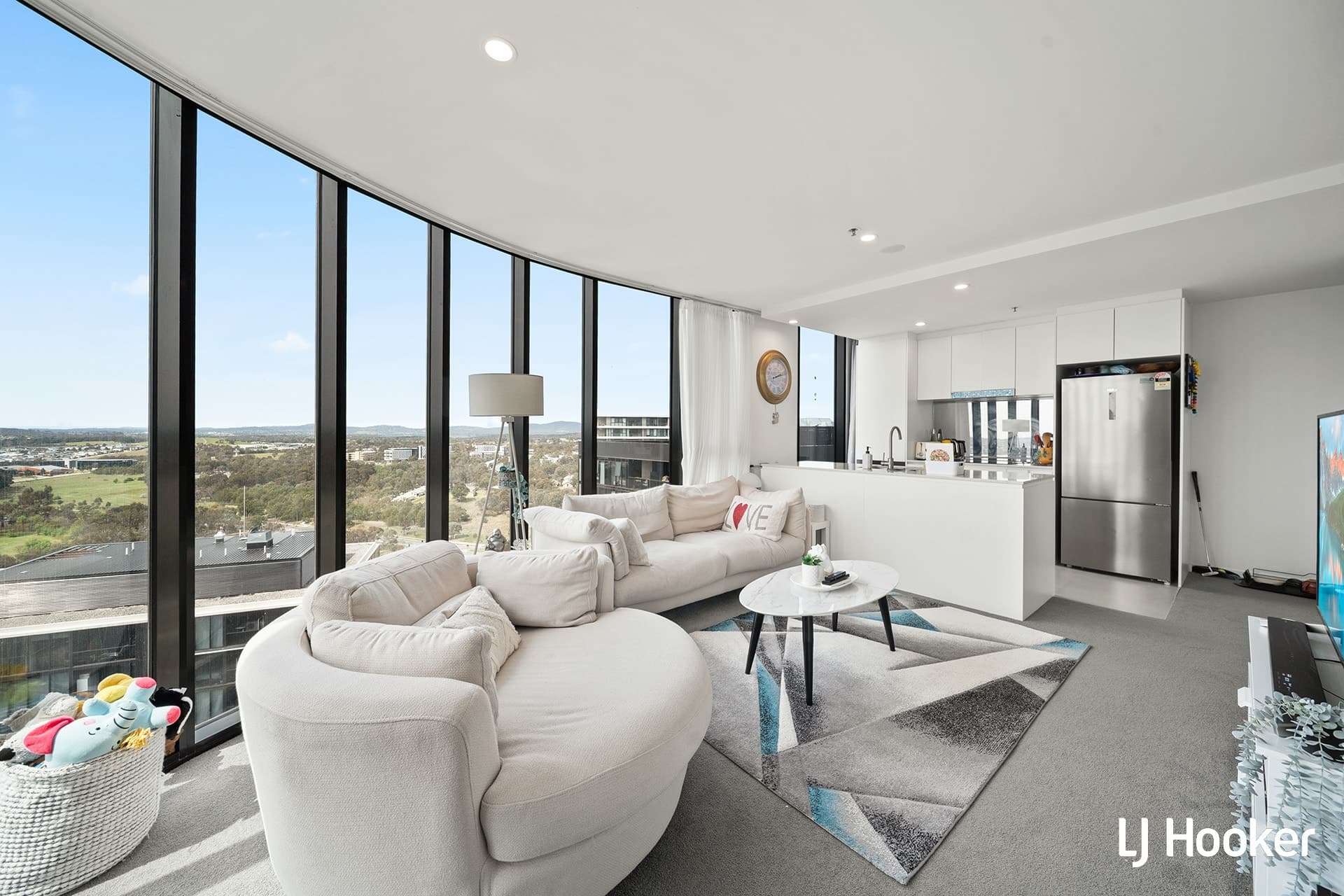 2203/1 Grazier Lane Belconnen ACT, Belconnen - Thumbnail 2