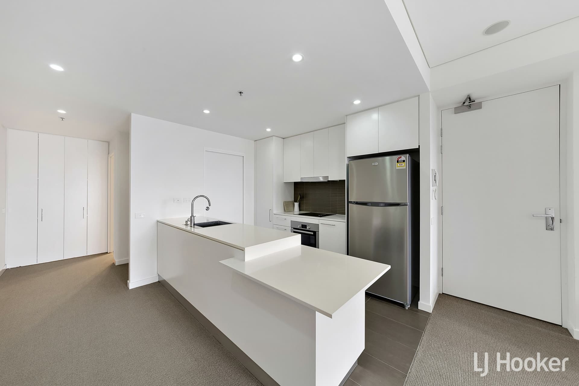 61/41 Chandler Street, Belconnen, Belconnen - Thumbnail 4