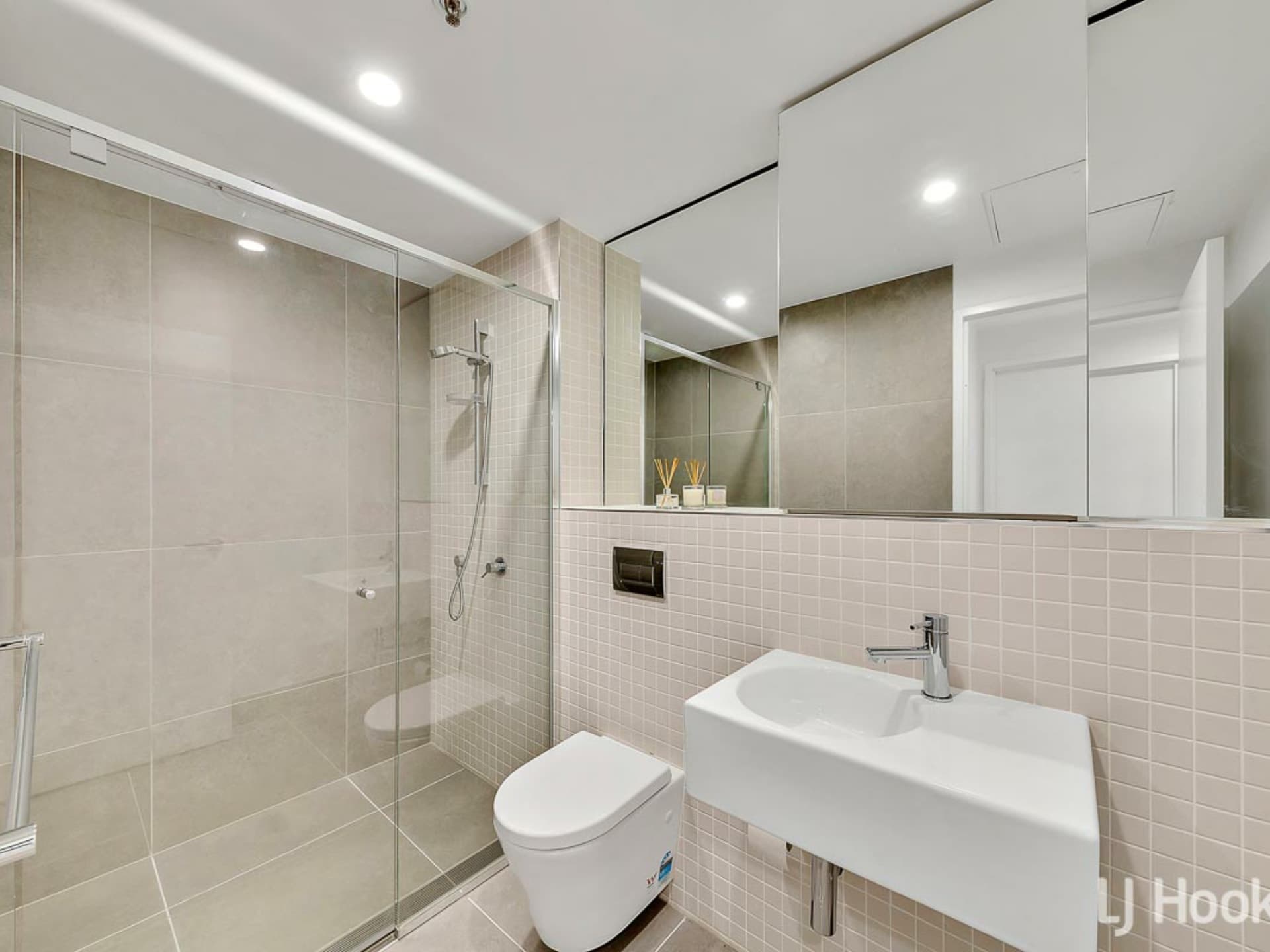 M05/4 Grazier Lane, Belconnen, Belconnen - Thumbnail 4