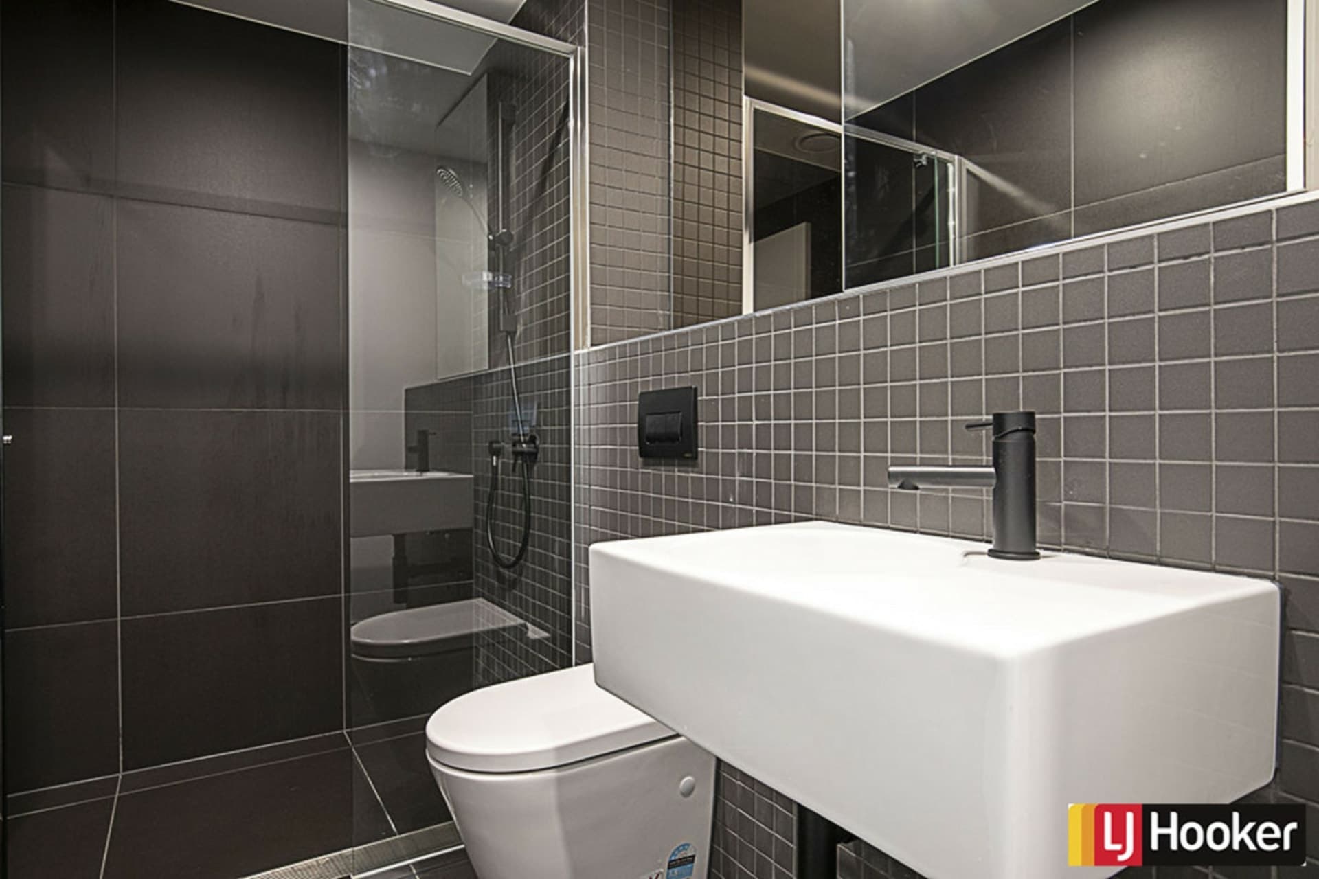 1007/6 GRAZIER Lane Belconnen ACT, Belconnen - Thumbnail 6