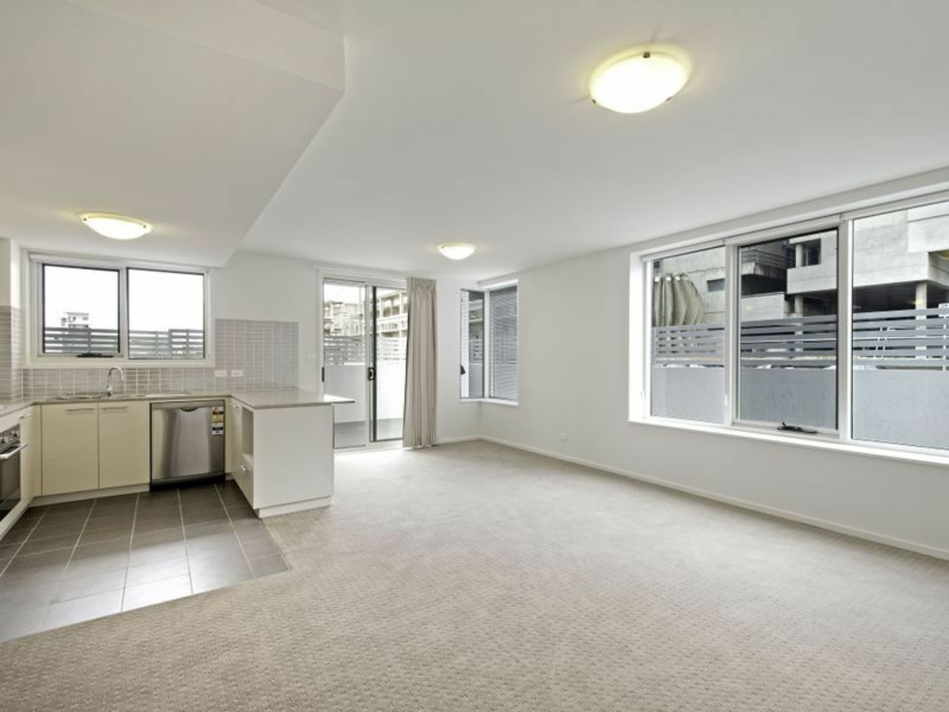 285/80 Chandler Street, Belconnen, Belconnen - Image 1