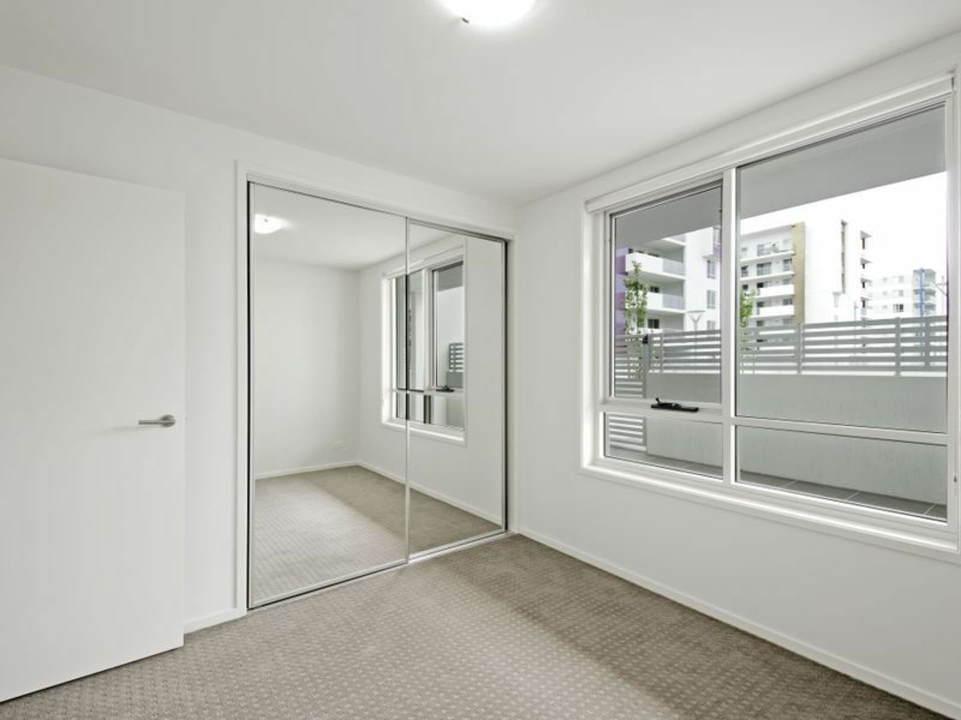 285/80 Chandler Street, Belconnen, Belconnen - Thumbnail 5