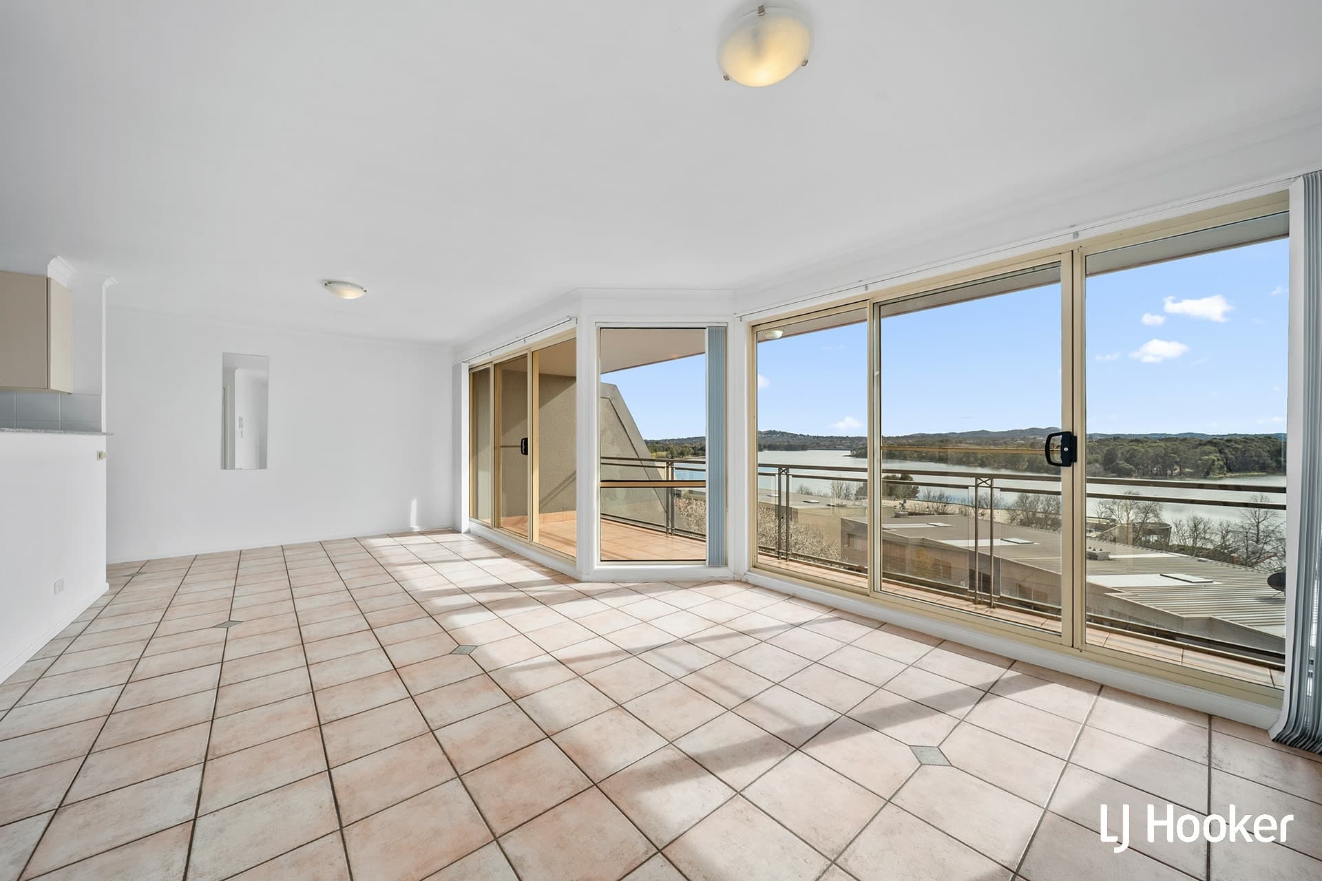 65/13 Chandler Street, Belconnen, Belconnen - Thumbnail 2