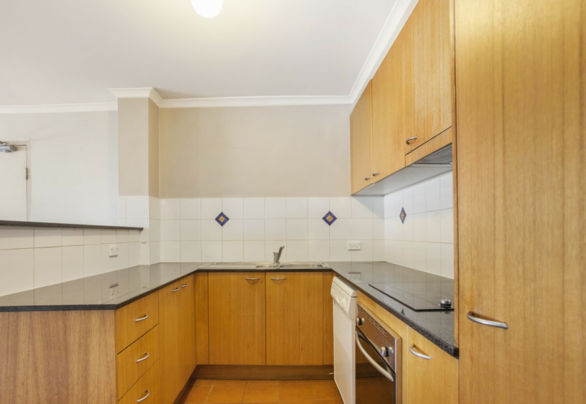 33/13 Chandler Street, Belconnen, Belconnen - Thumbnail 2
