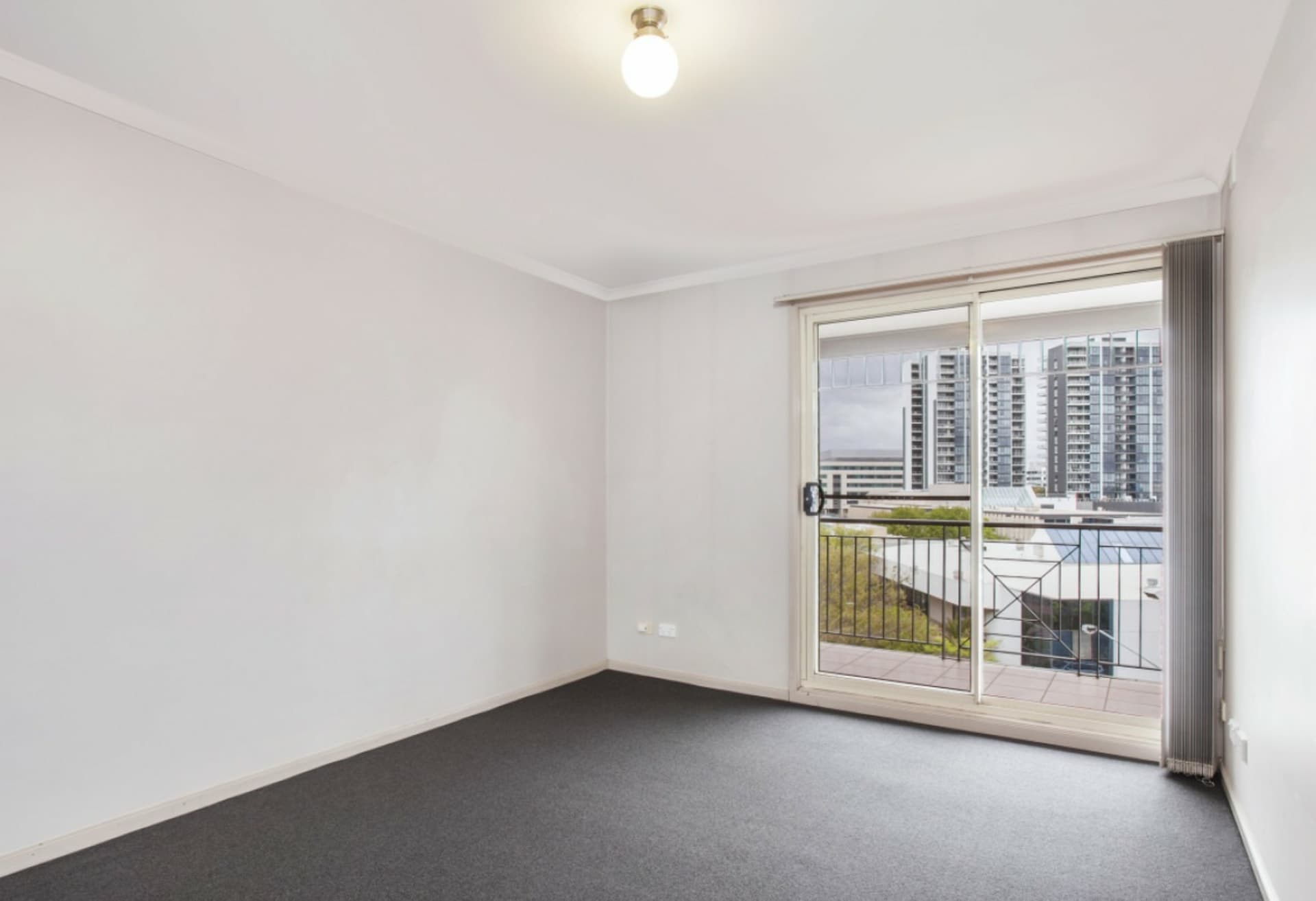 33/13 Chandler Street, Belconnen, Belconnen - Thumbnail 4
