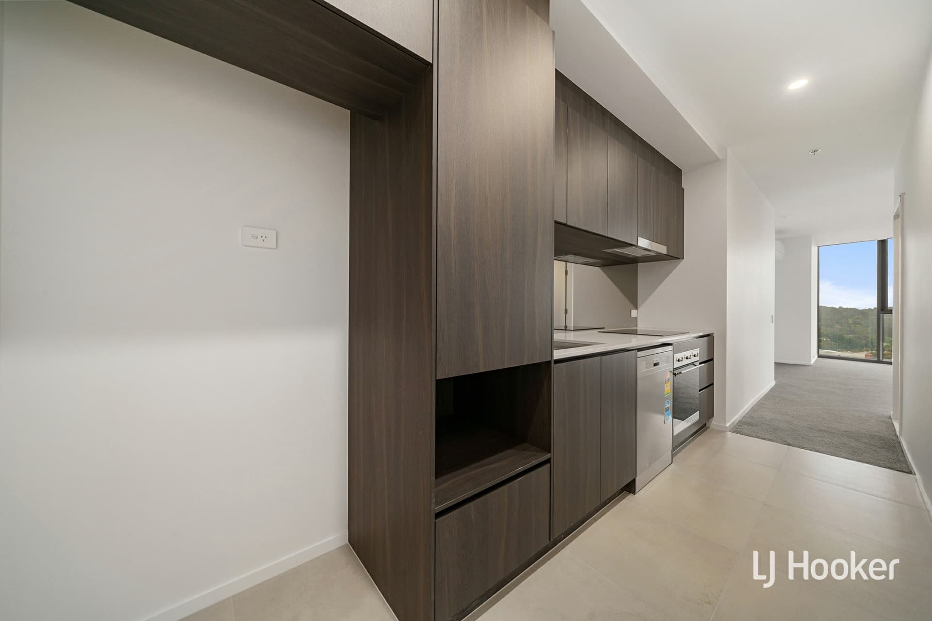 1313/3 Grazier Lane, Belconnen, Belconnen - Thumbnail 5