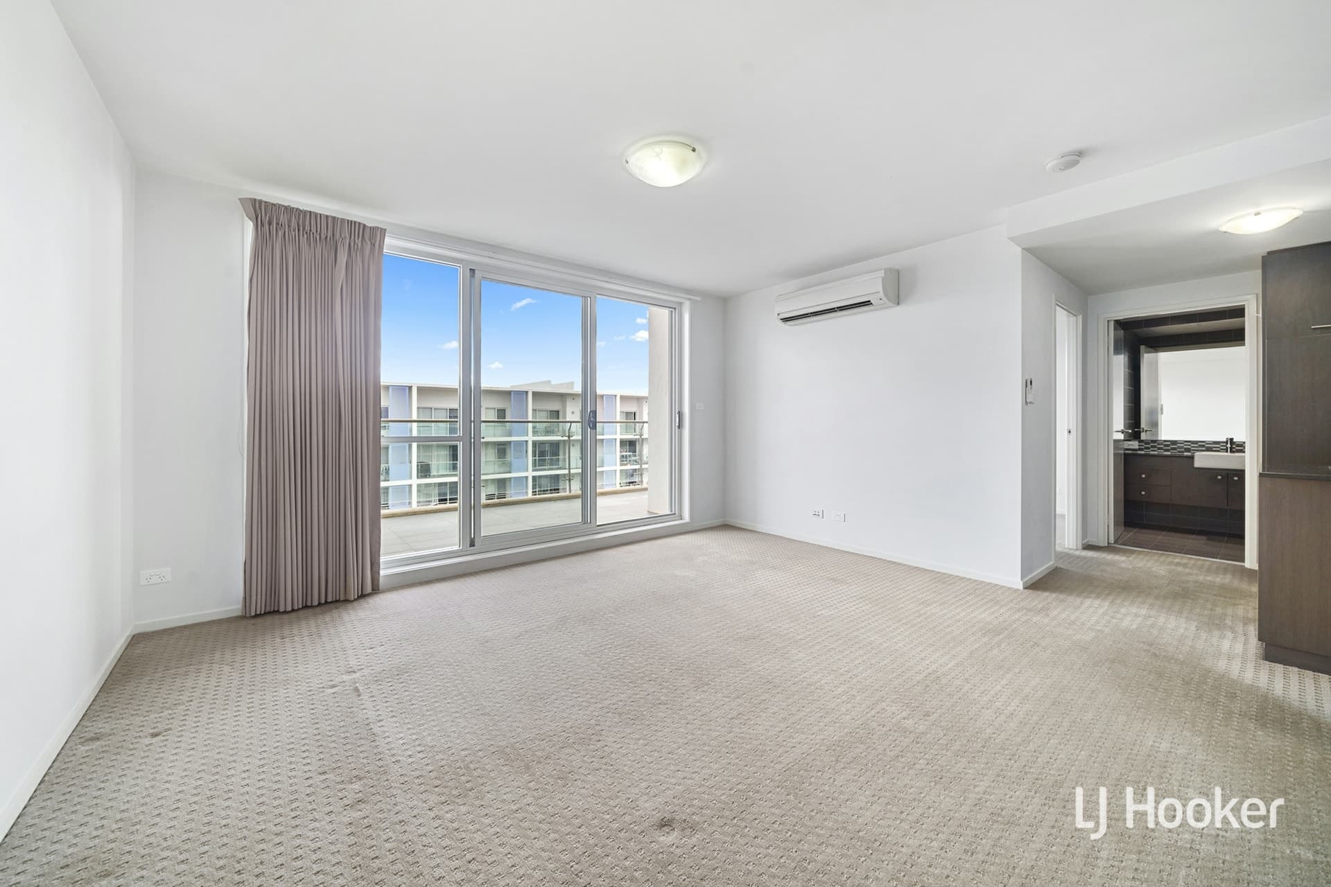152/64 College Street, Belconnen, Belconnen - Thumbnail 5