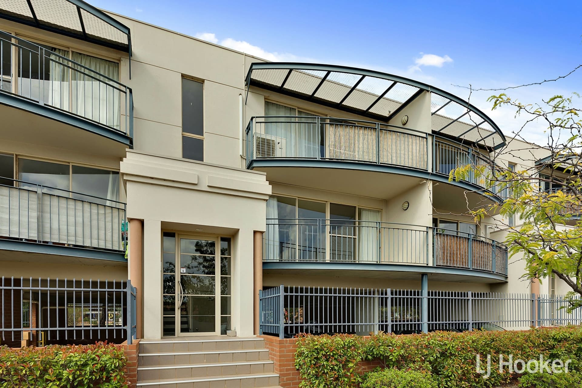 2/2 Ranken Place Belconnen ACT, Belconnen - Thumbnail 2