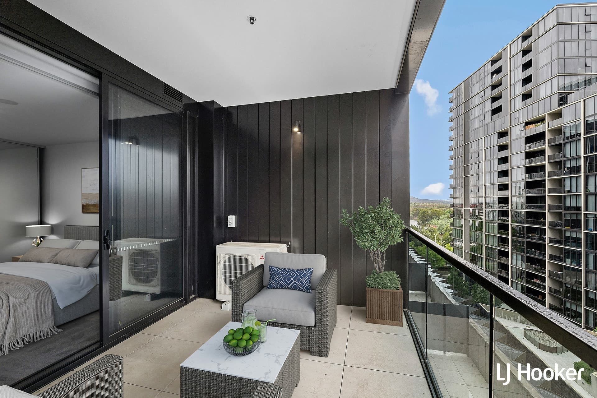 608/1 Grazier Lane Belconnen ACT, Belconnen - Thumbnail 4