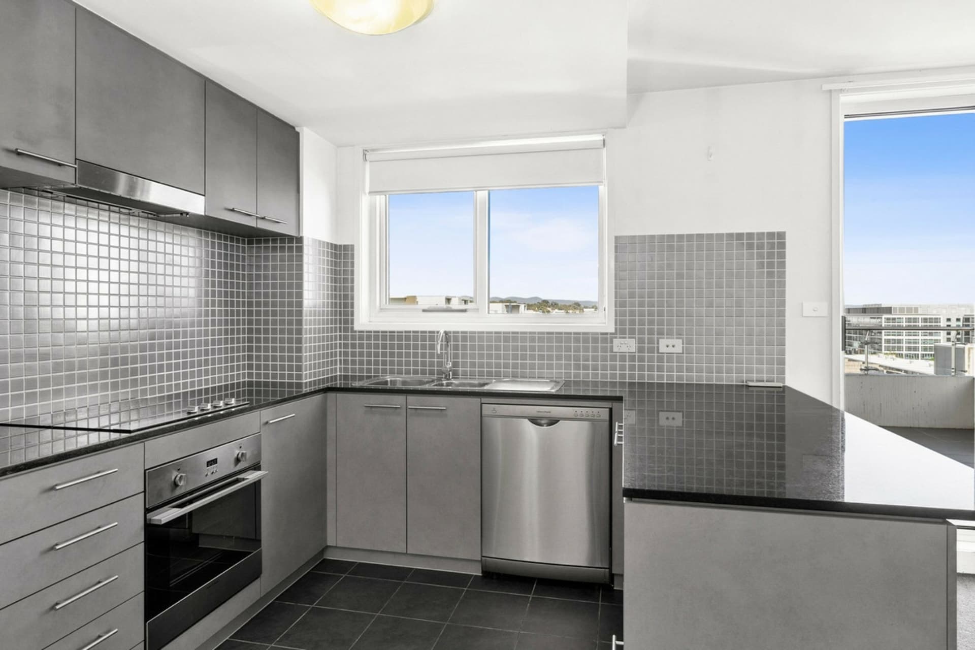 332/80 Chandler Street, Belconnen, Belconnen - Thumbnail 5