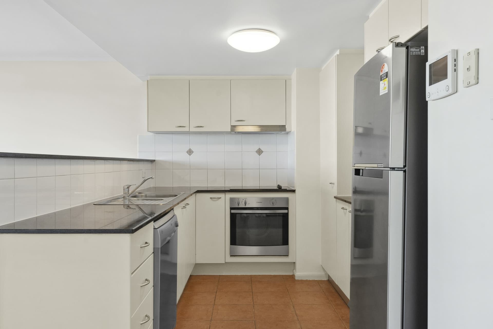 7/13 Chandler Street, Belconnen, Belconnen - Thumbnail 2