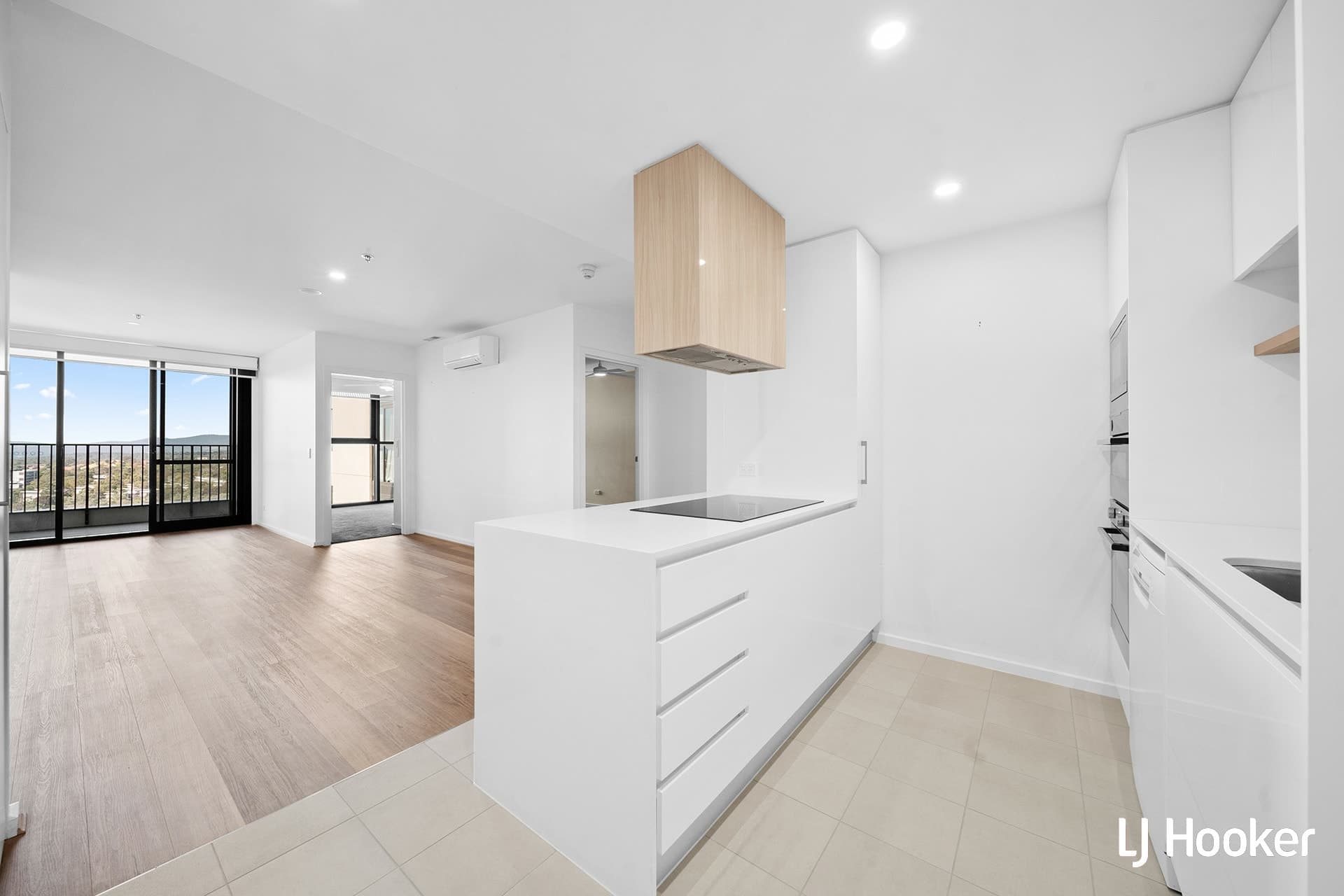 2310/120 Eastern Valley Way, Belconnen, Belconnen - Thumbnail 3