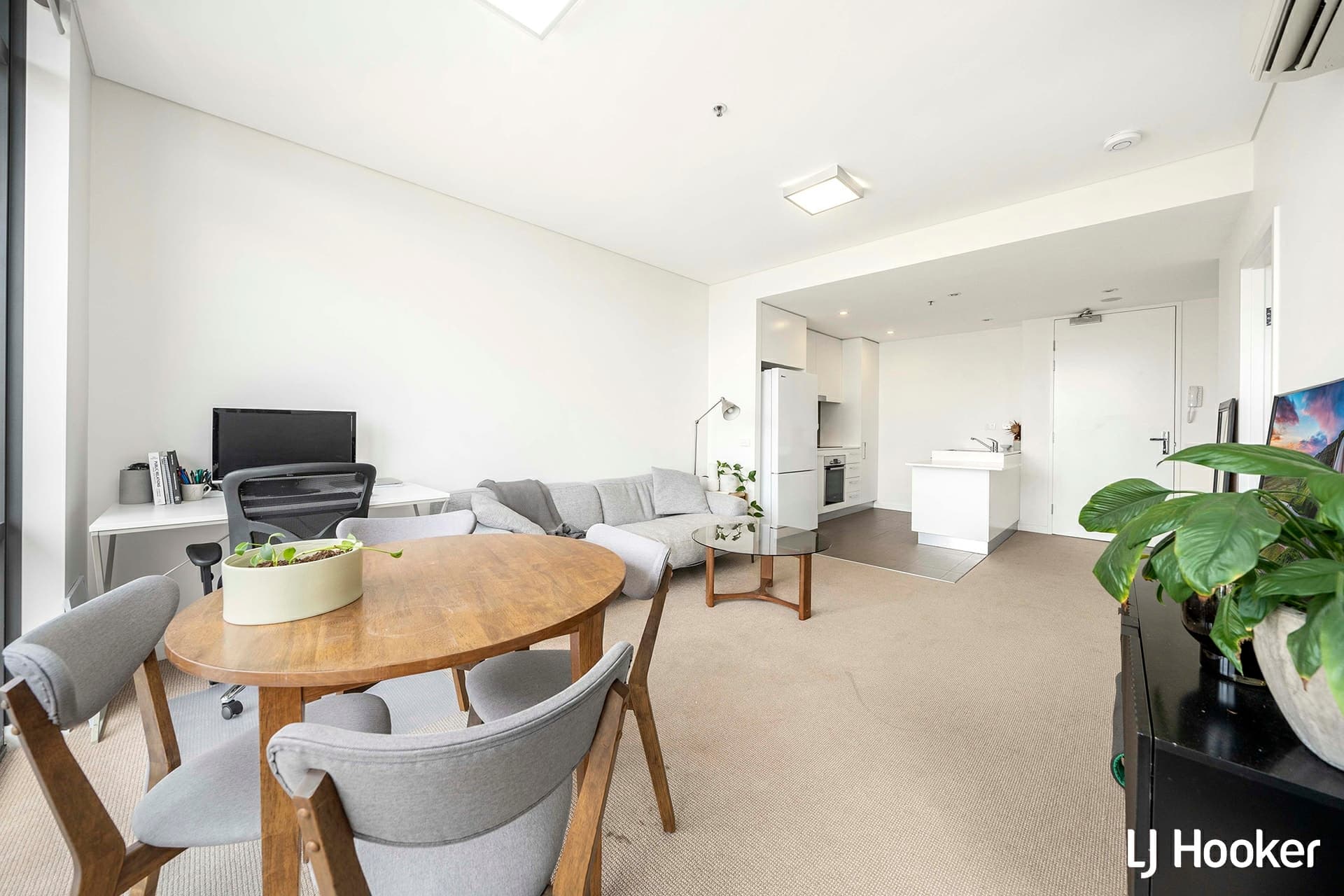 29/37 Chandler Street, Belconnen, Belconnen - Thumbnail 4