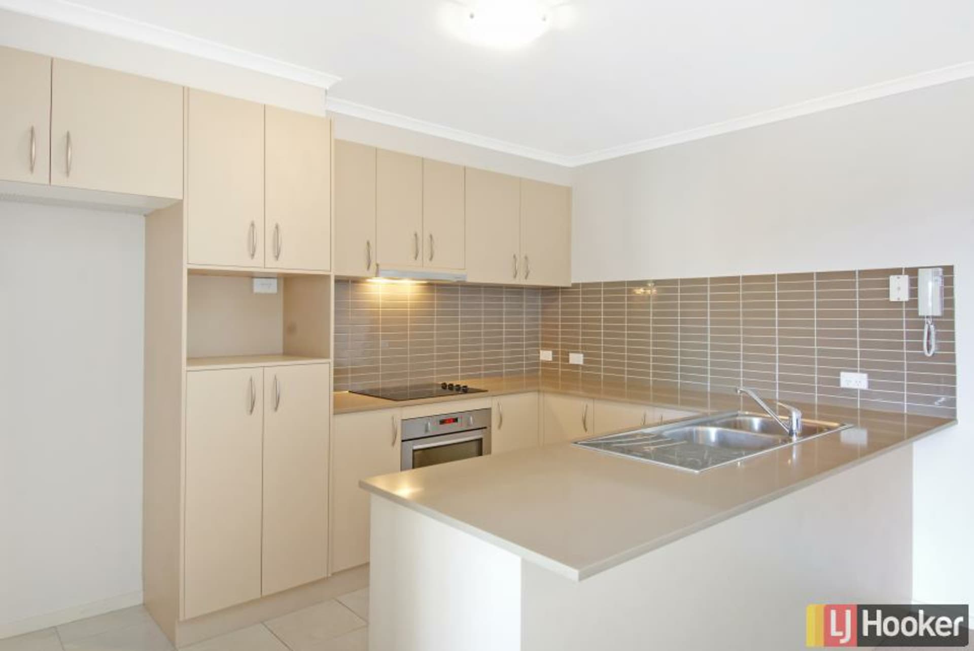 21B/21 Beissel Street, Belconnen, Belconnen - Thumbnail 3