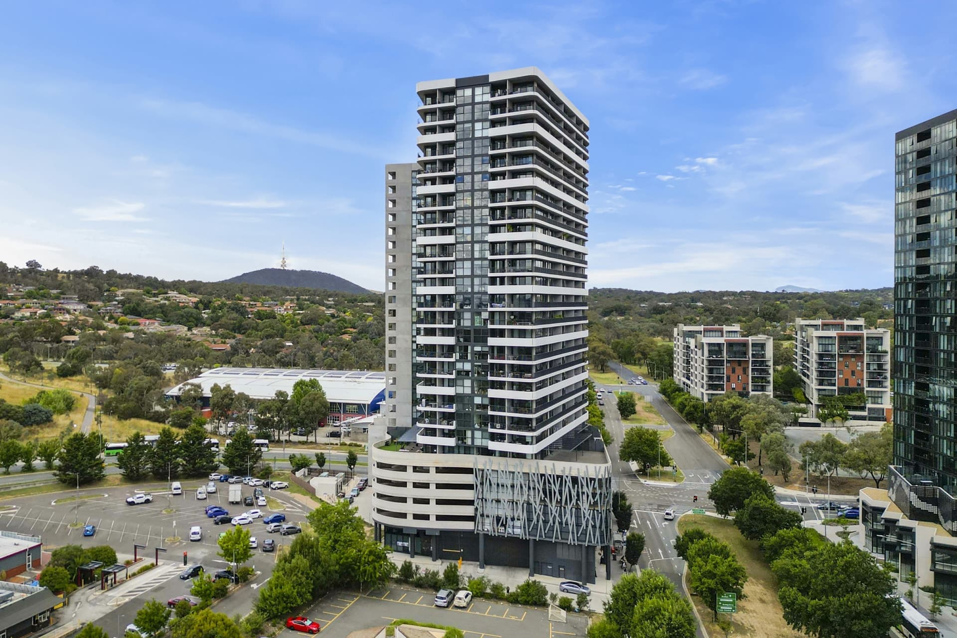 1113/120 Eastern Valley Way, Belconnen, Belconnen - Image 1