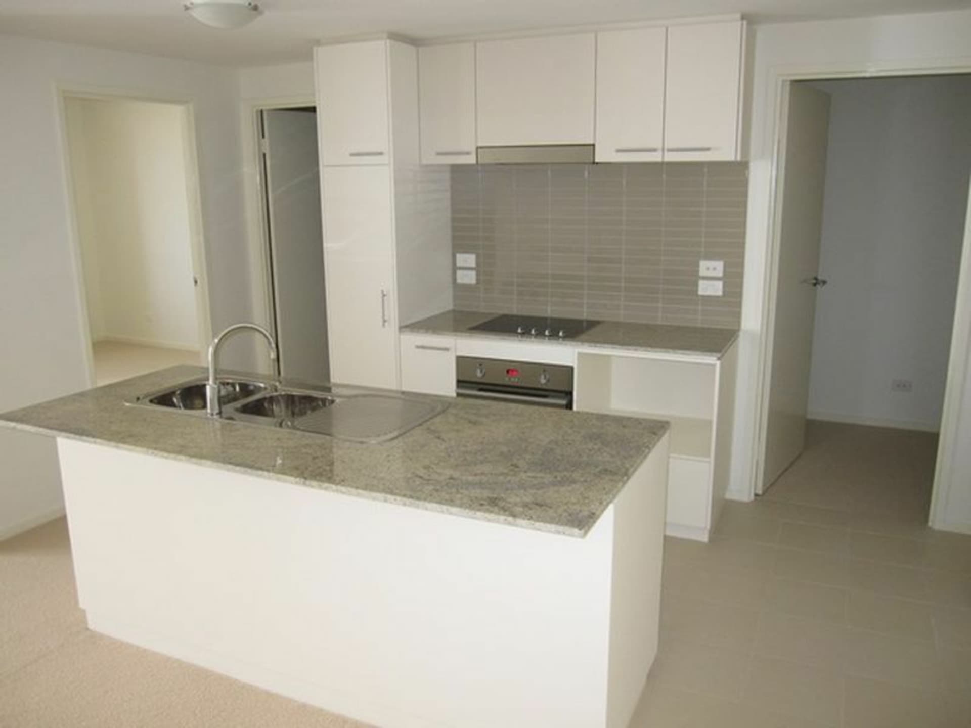 121/72 College Street, Belconnen, Belconnen - Thumbnail 2
