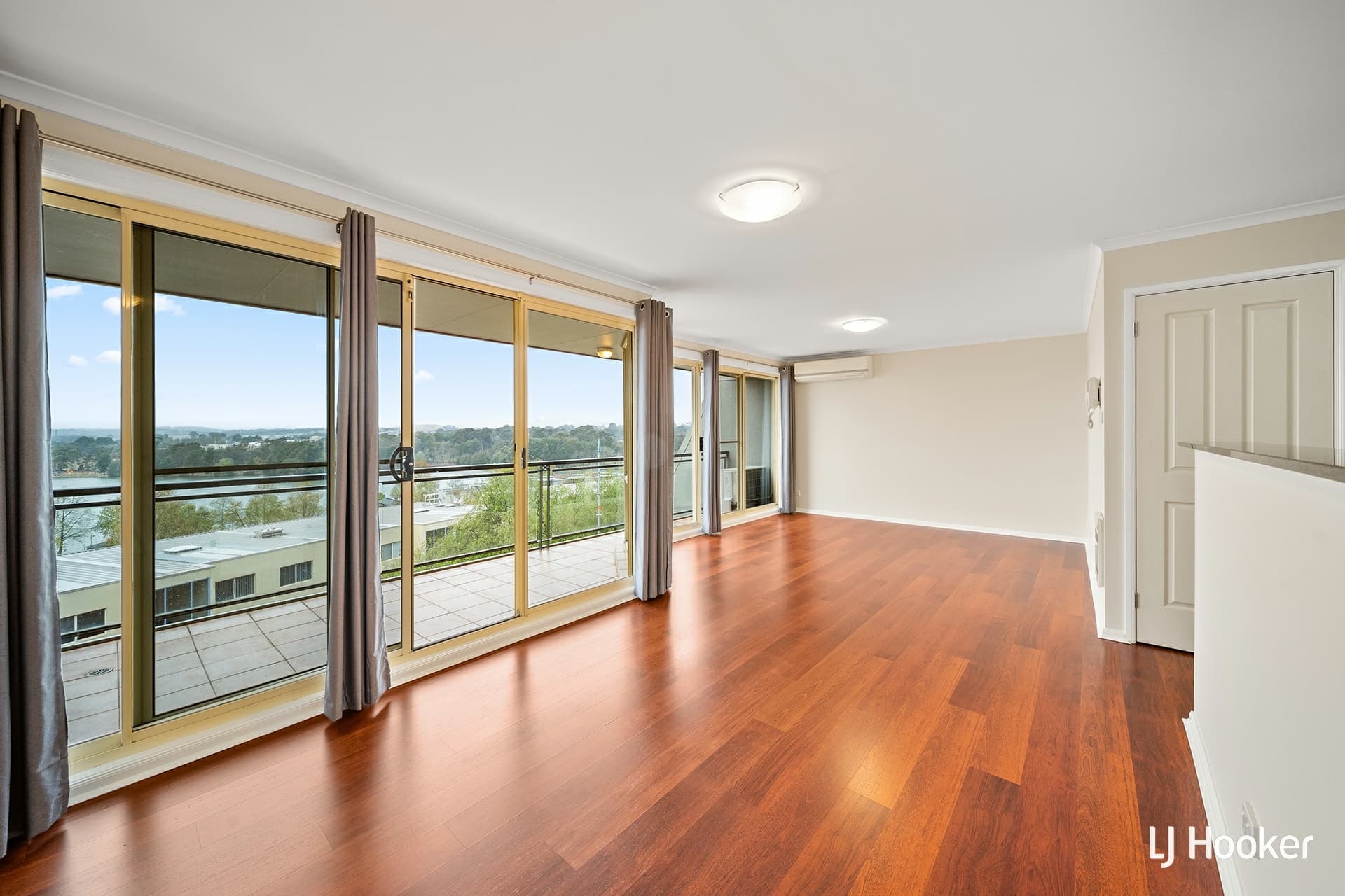 19/13 Chandler Street, Belconnen, Belconnen - Thumbnail 2