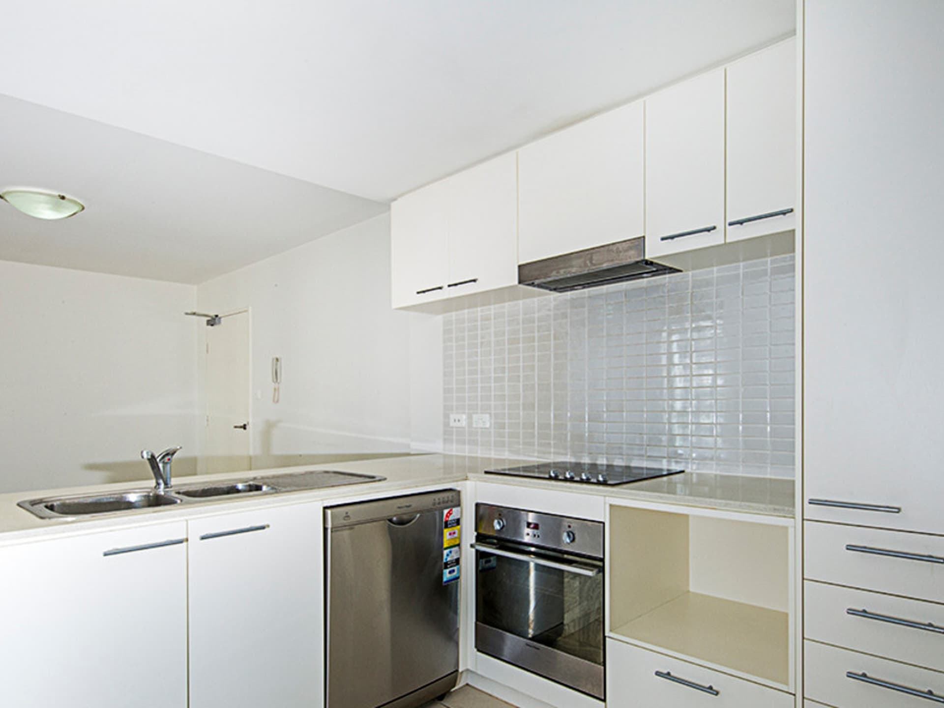 181/60 College Street, Belconnen, Belconnen - Thumbnail 2