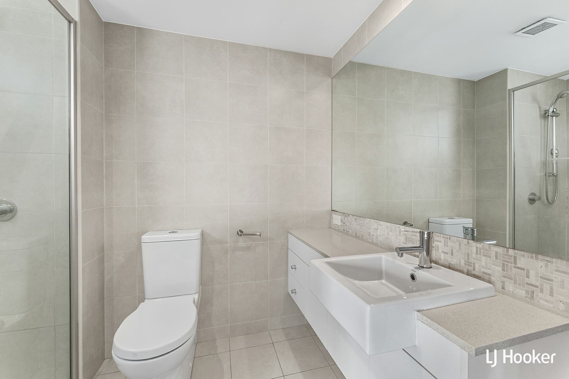 198/60 College Street, Belconnen, Belconnen - Thumbnail 6