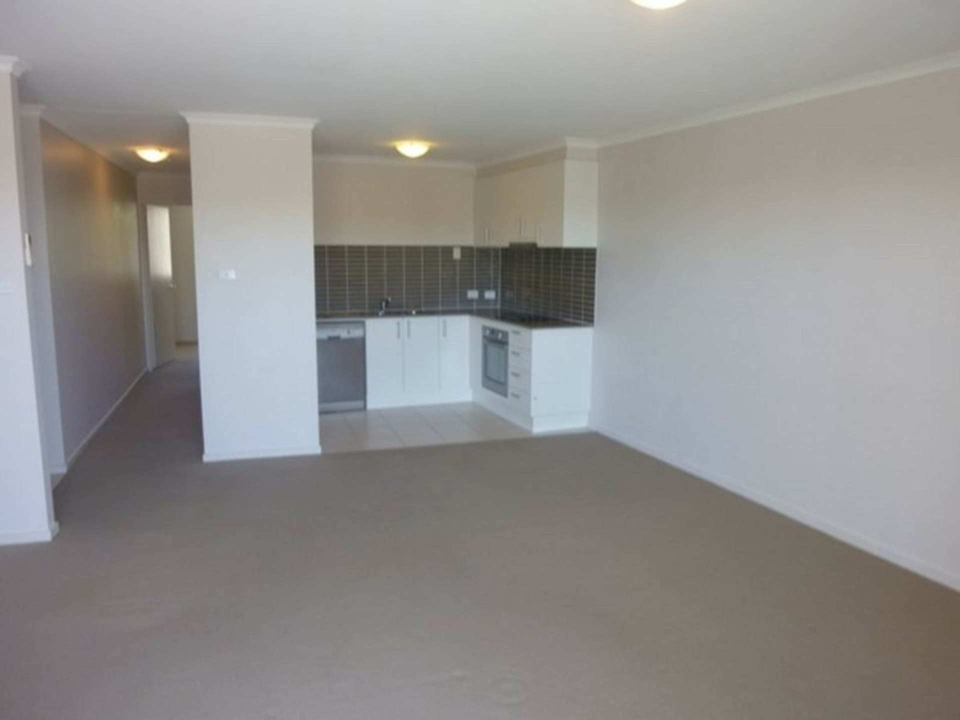 30C/21 Beissel Street, Belconnen, Belconnen - Thumbnail 3