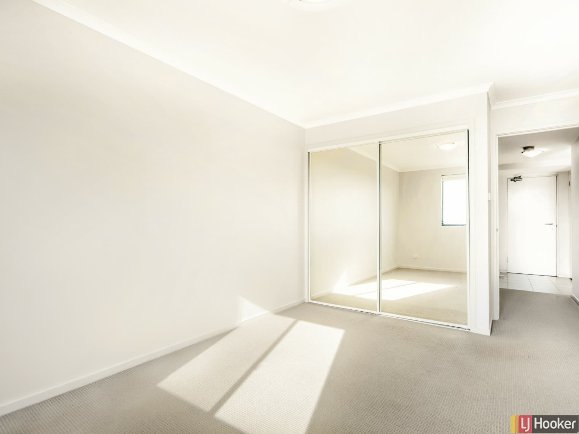 52C/21 Beissel Street, Belconnen, Belconnen - Thumbnail 2