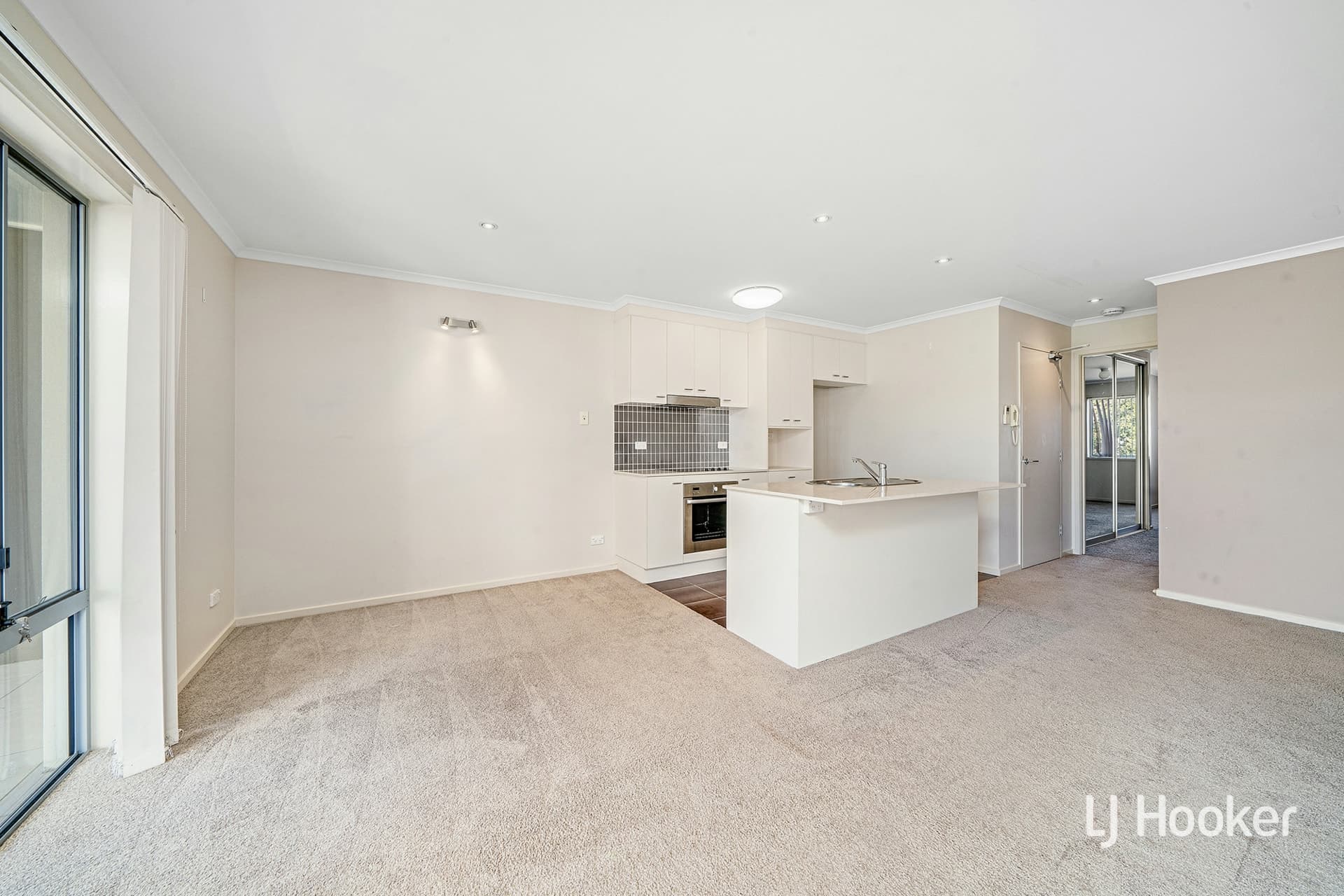 20/20 Beissel Street, Belconnen, Belconnen - Thumbnail 3