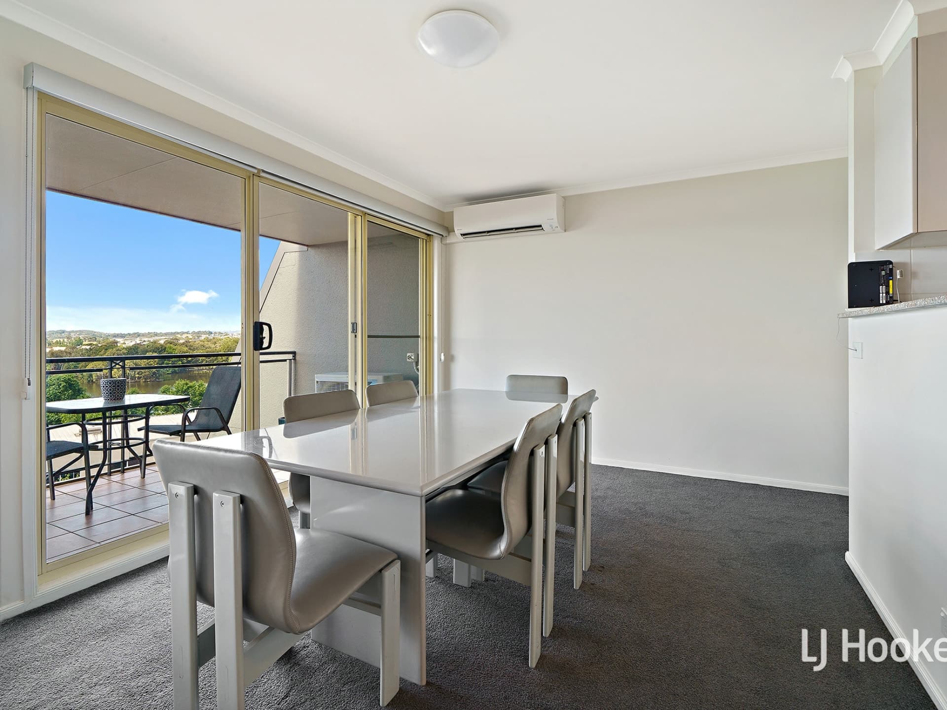 50/13 Chandler Street, Belconnen, Belconnen - Thumbnail 3