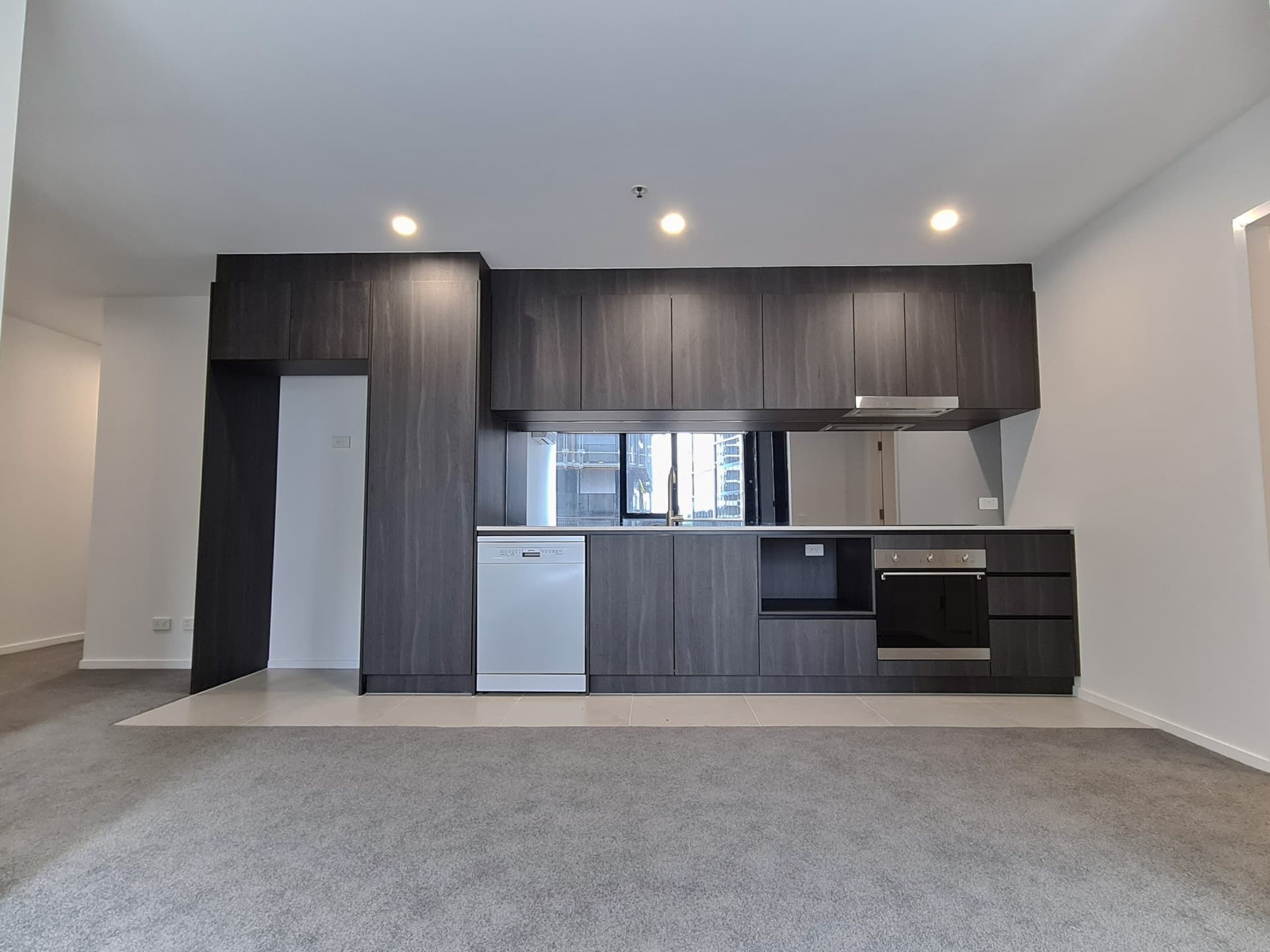Door 706/1 Grazier Lane, Belconnen, Belconnen - Thumbnail 2