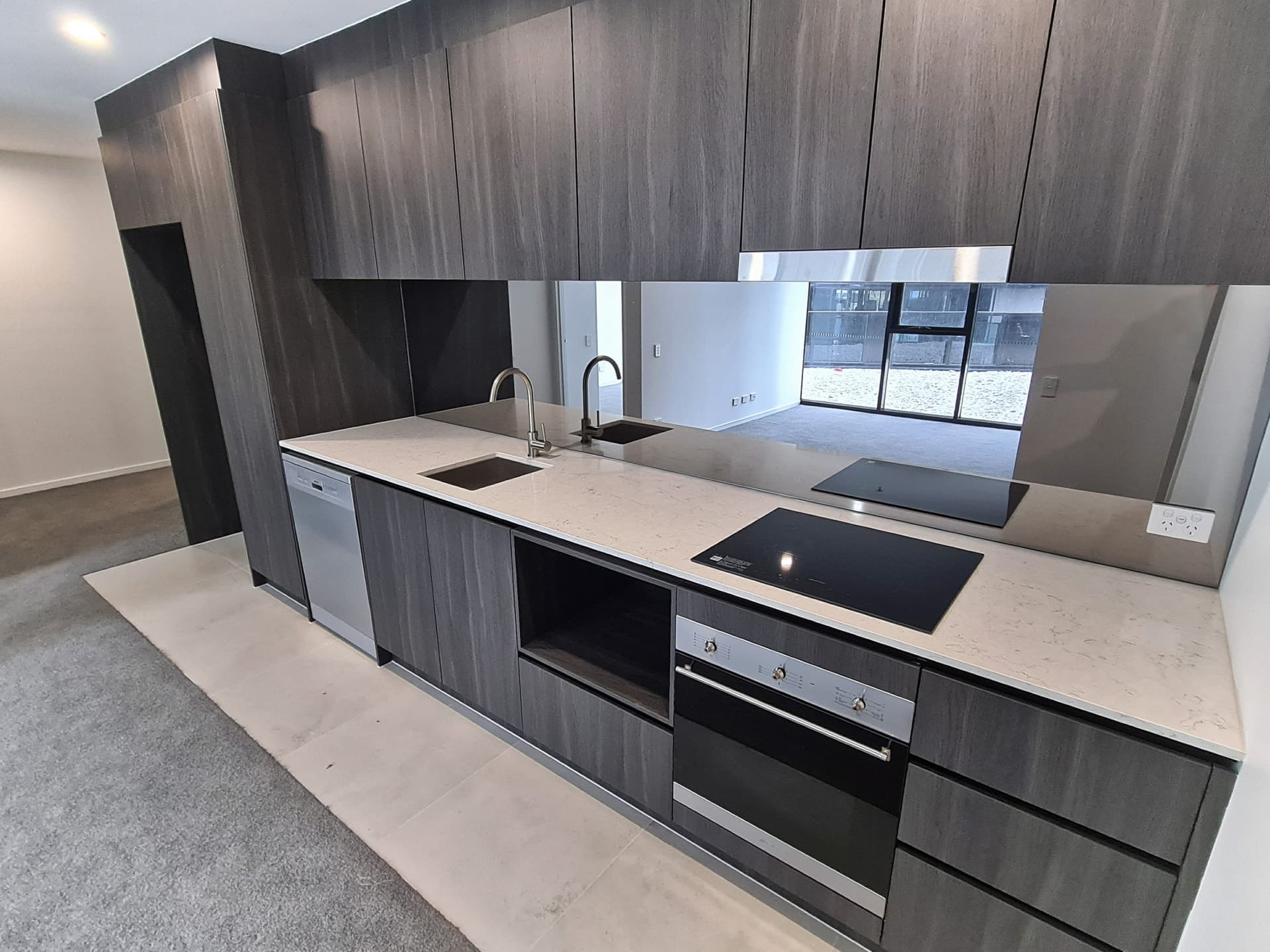 Door 706/1 Grazier Lane, Belconnen, Belconnen - Thumbnail 3