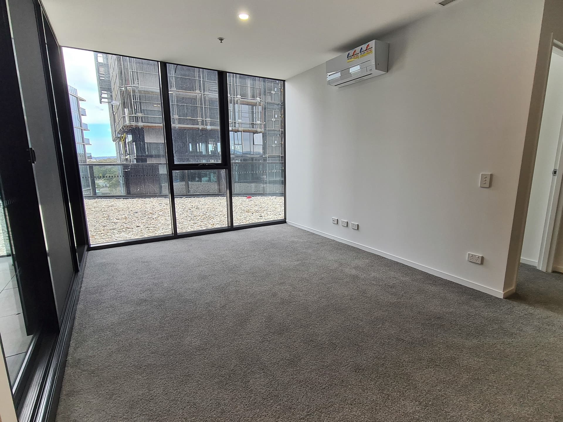Door 706/1 Grazier Lane, Belconnen, Belconnen - Thumbnail 5