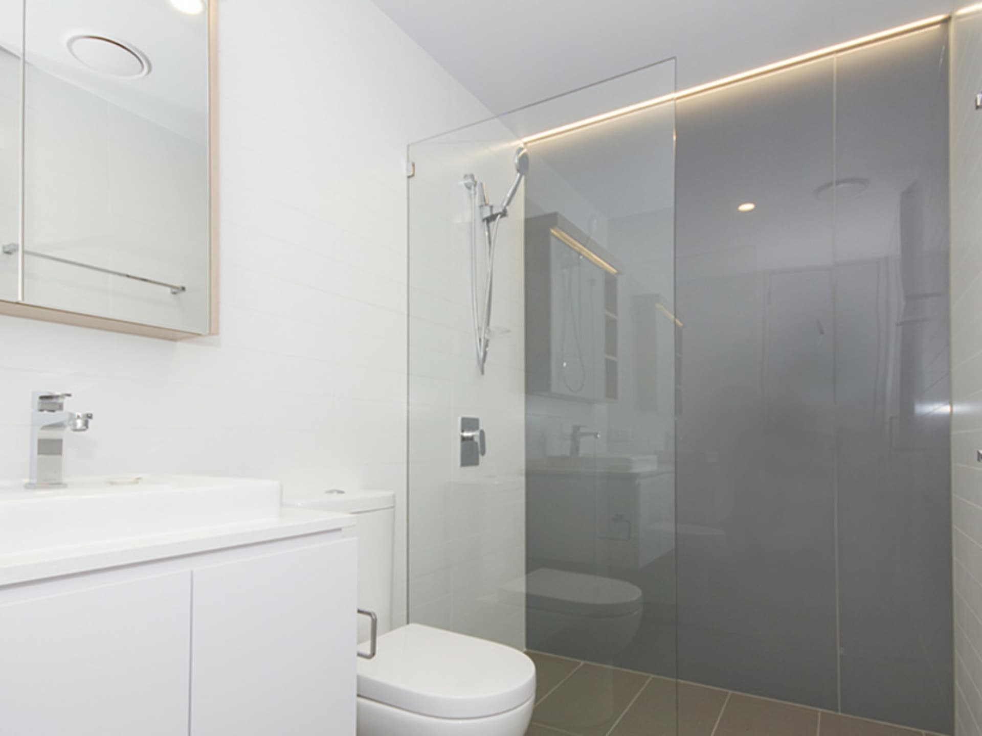 25/2 Veryard Lane Belconnen ACT, Belconnen - Thumbnail 2