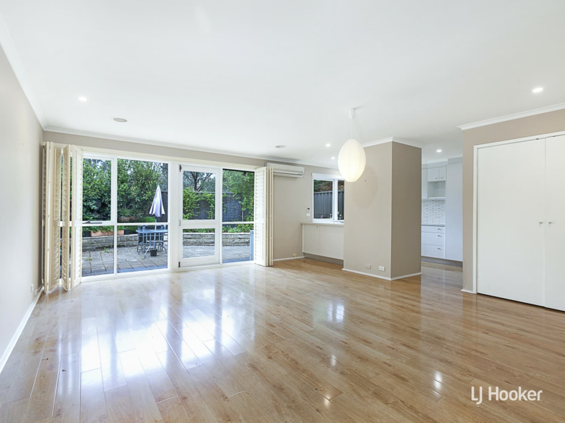 42 Renny Place Belconnen ACT, Belconnen - Thumbnail 3
