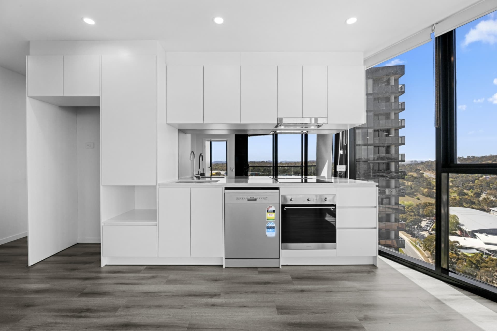 1609/1 Grazier Lane Belconnen ACT, Belconnen - Thumbnail 6