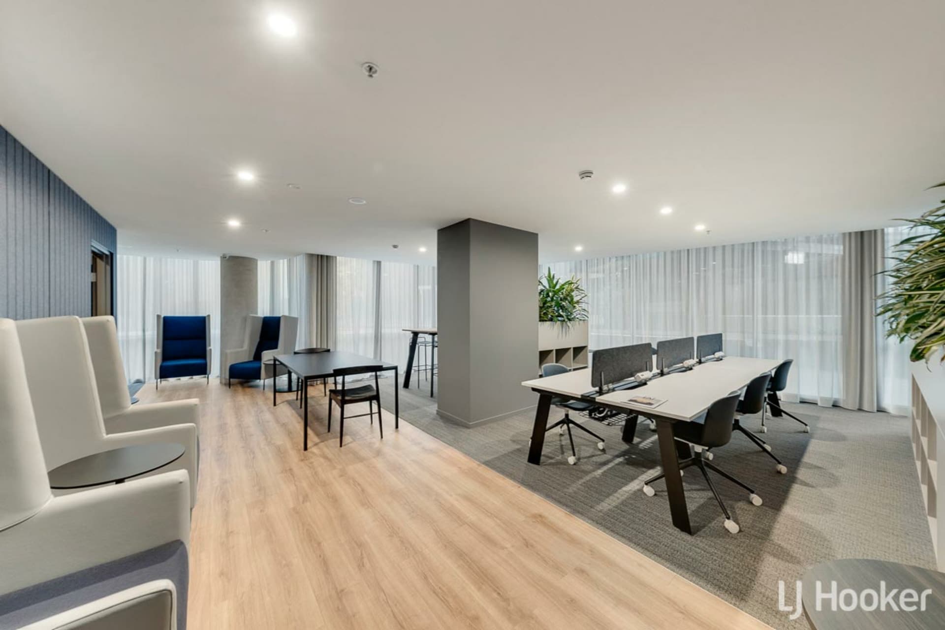 (Door 1602) 141/1 Grazier Lane, Belconnen, Belconnen - Thumbnail 2
