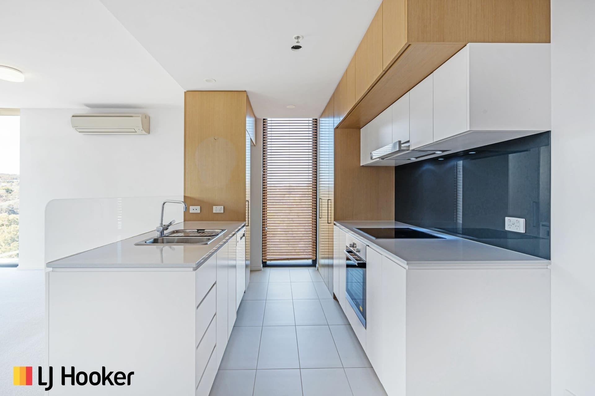 55/2 Veryard Lane Belconnen ACT, Belconnen - Thumbnail 3