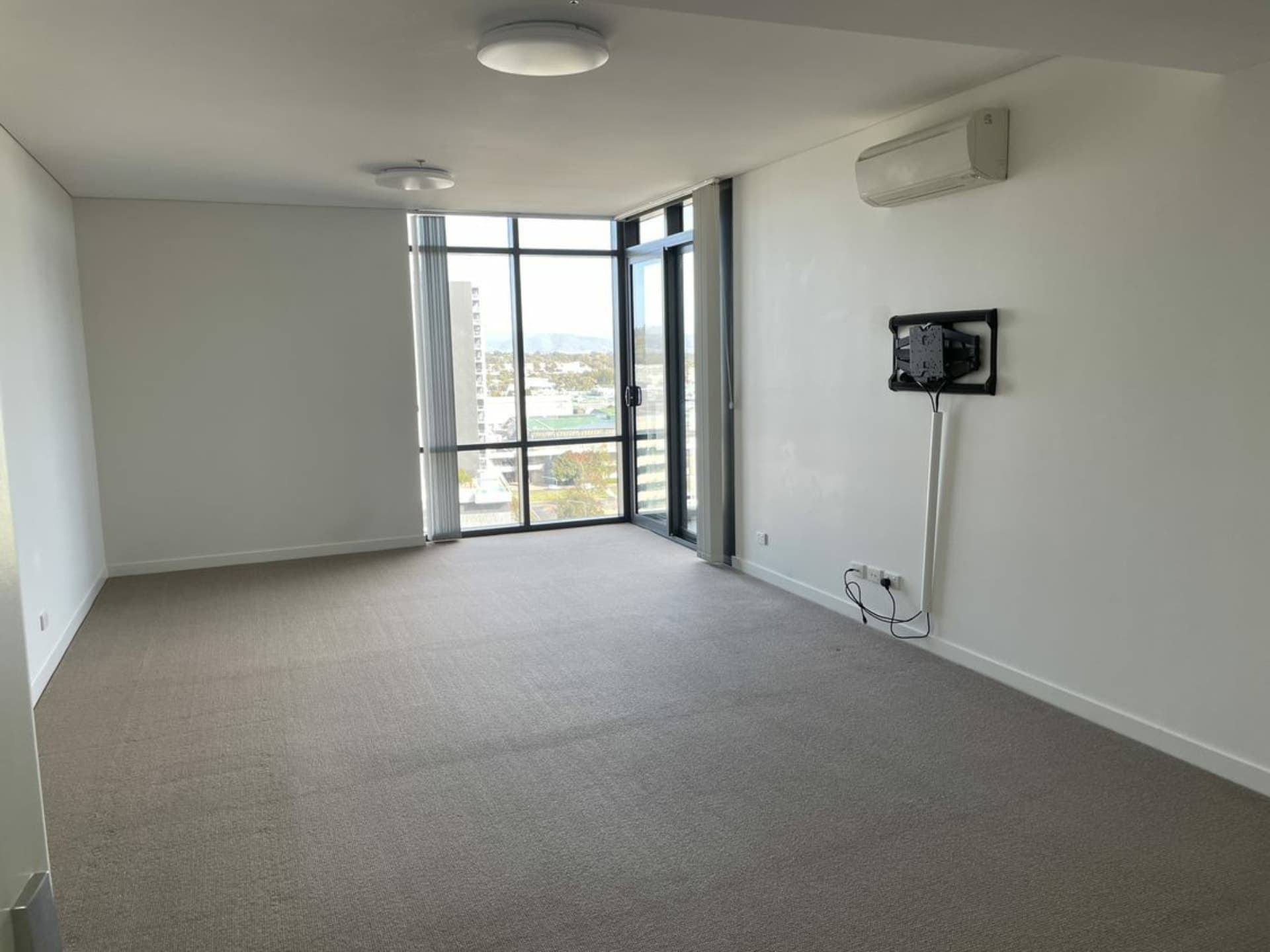 64/41 Chandler Street, Belconnen, Belconnen - Thumbnail 3