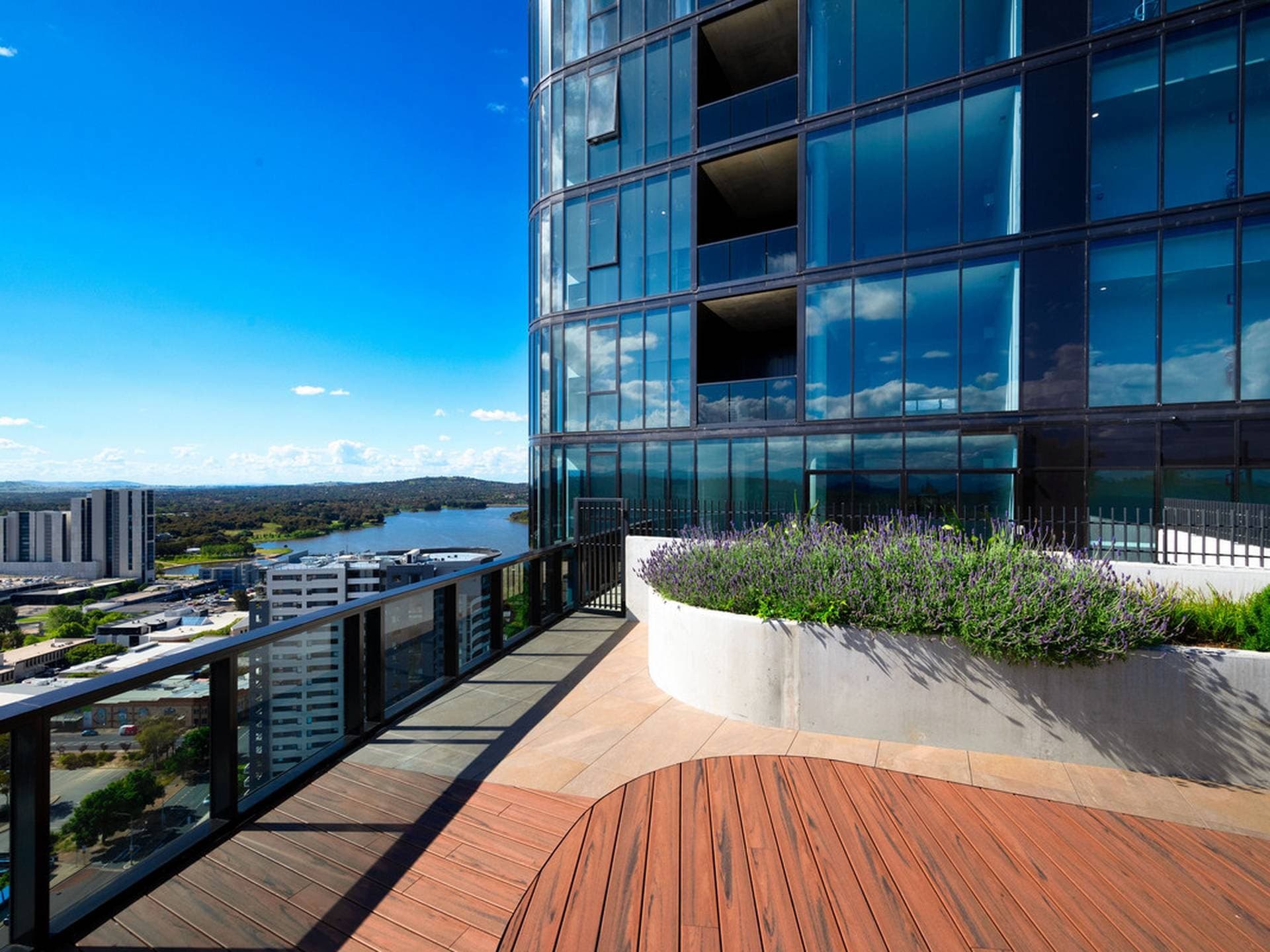 1712/3 Grazier Lane Belconnen ACT, Belconnen - Thumbnail 2