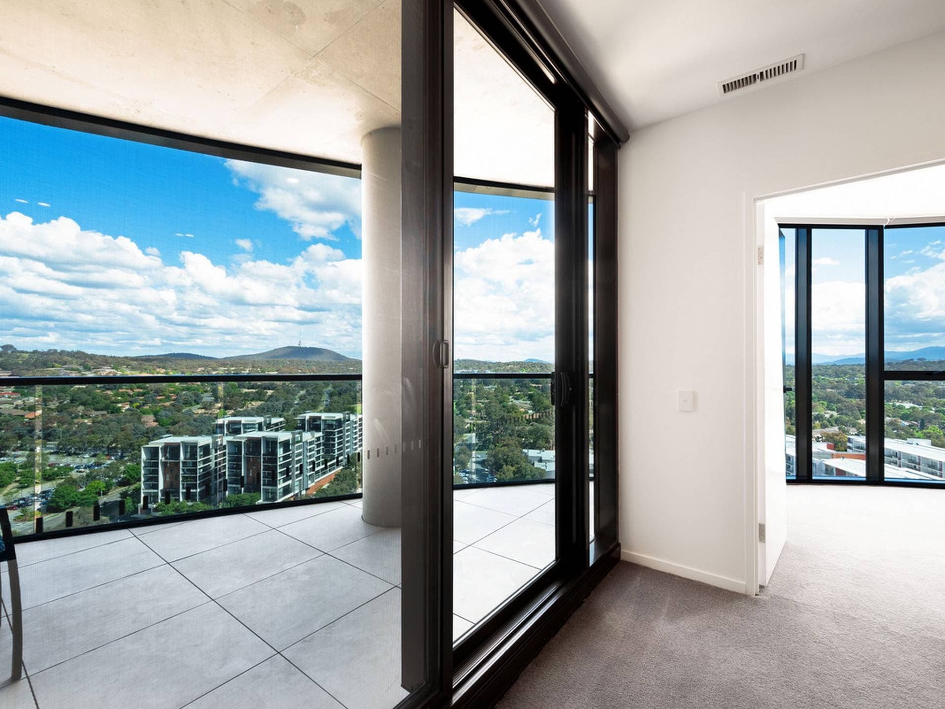 1712/3 Grazier Lane Belconnen ACT, Belconnen - Thumbnail 6