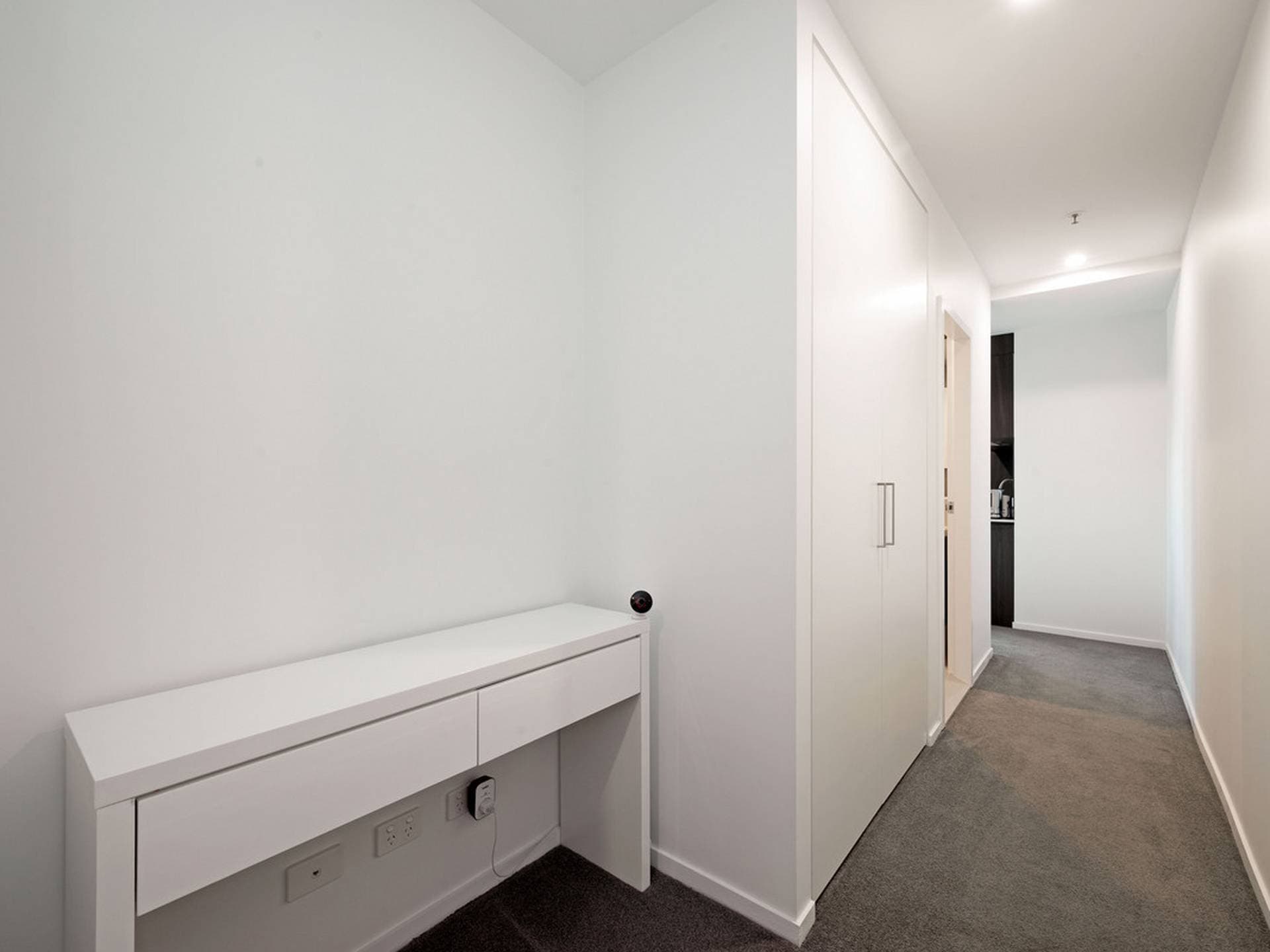 1712/3 Grazier Lane Belconnen ACT, Belconnen - Thumbnail 8