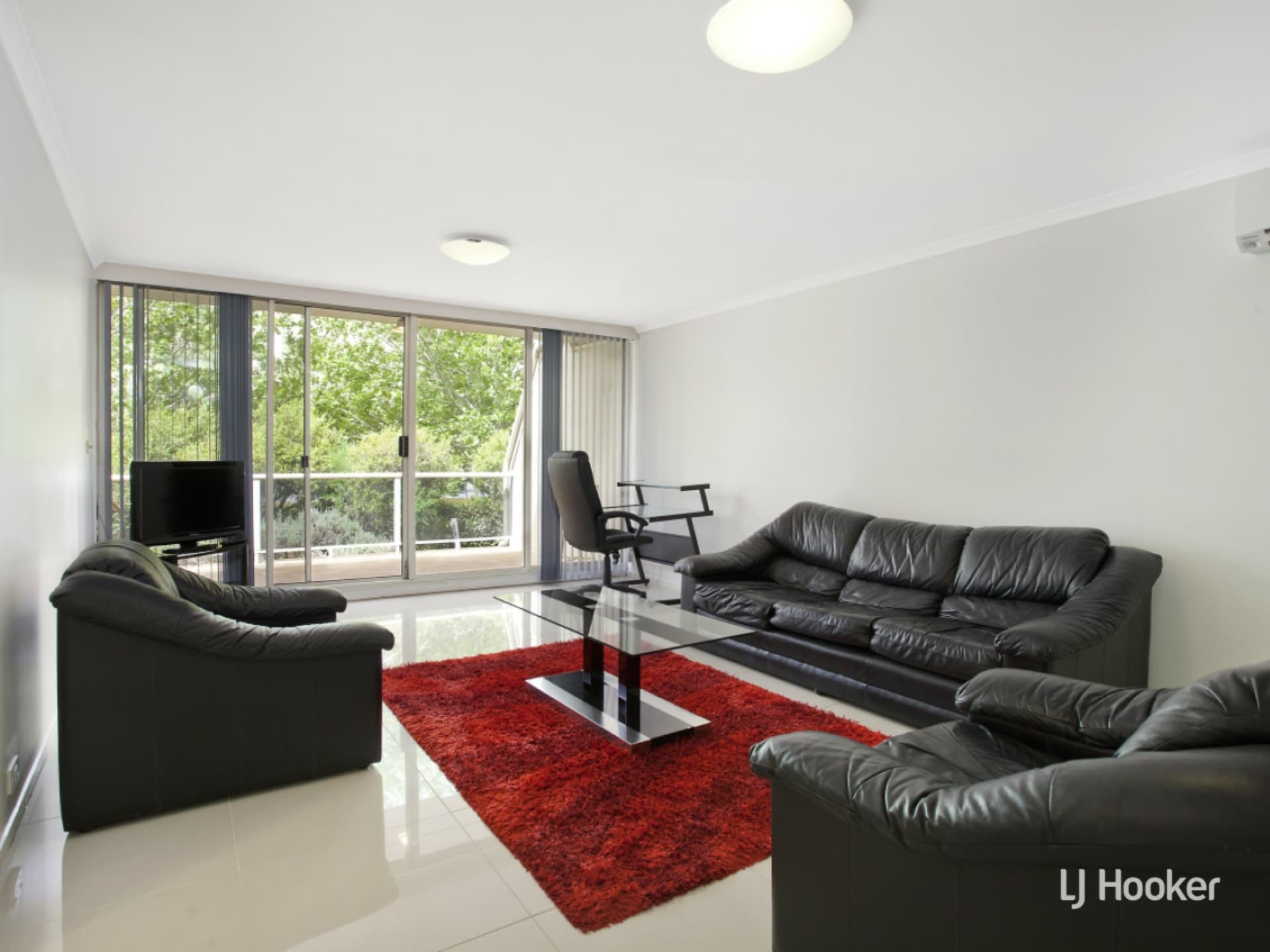 1A/17 Chandler Street, Belconnen, Belconnen - Thumbnail 2