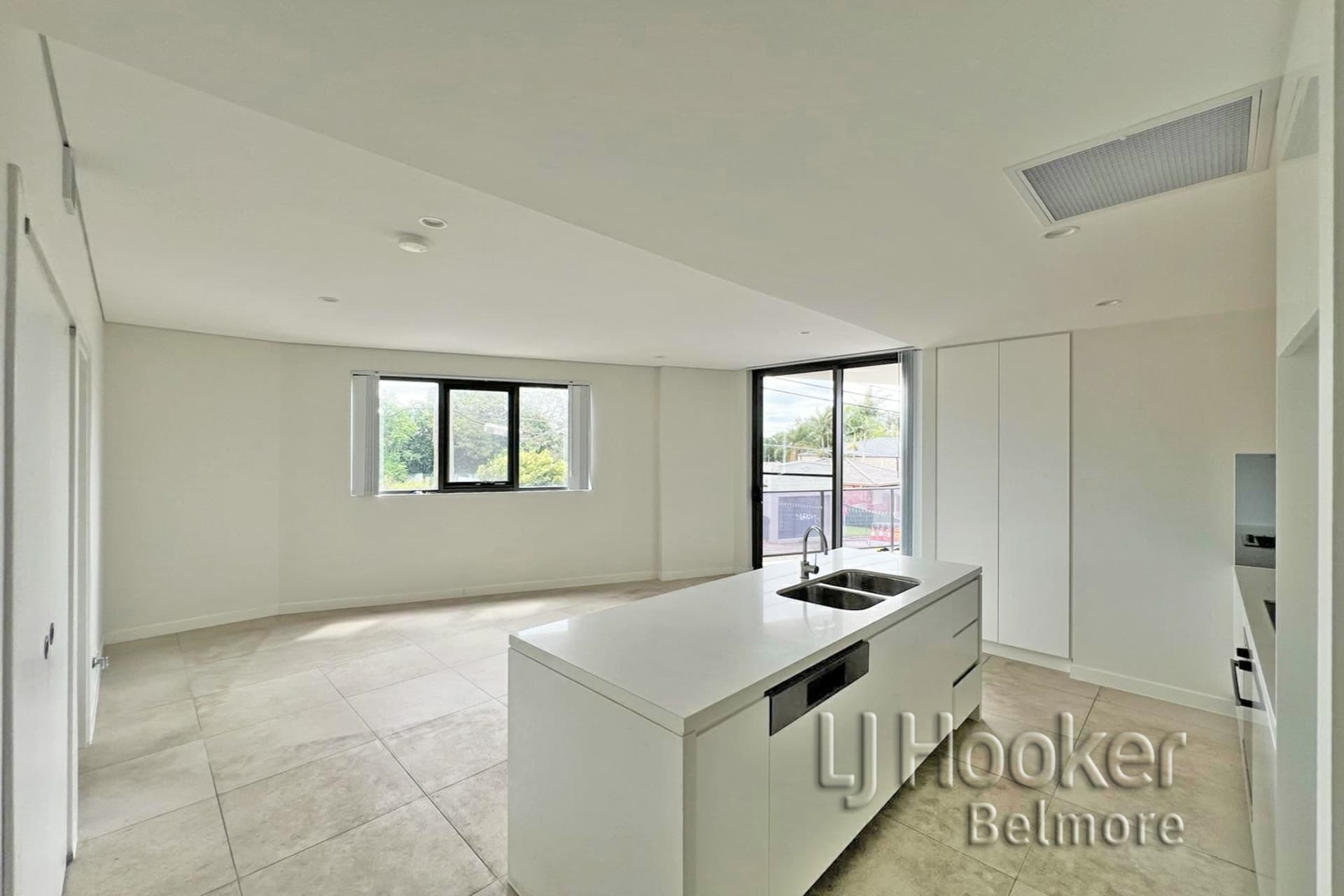6/90 Water Street, Belfield, Belfield - Thumbnail 3