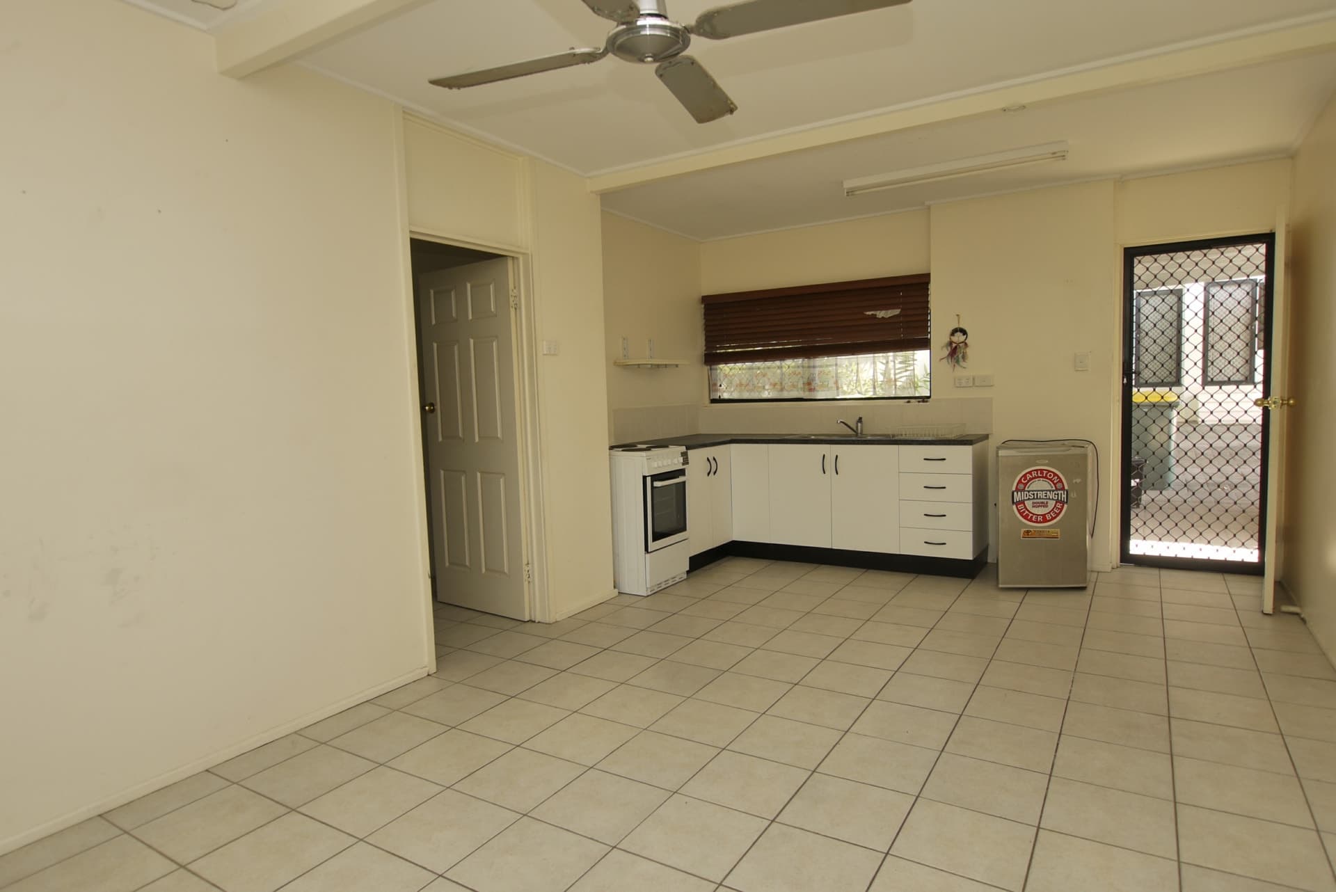 2/68 Primrose Street, Belgian Gardens, Belgian Gardens - Image 1