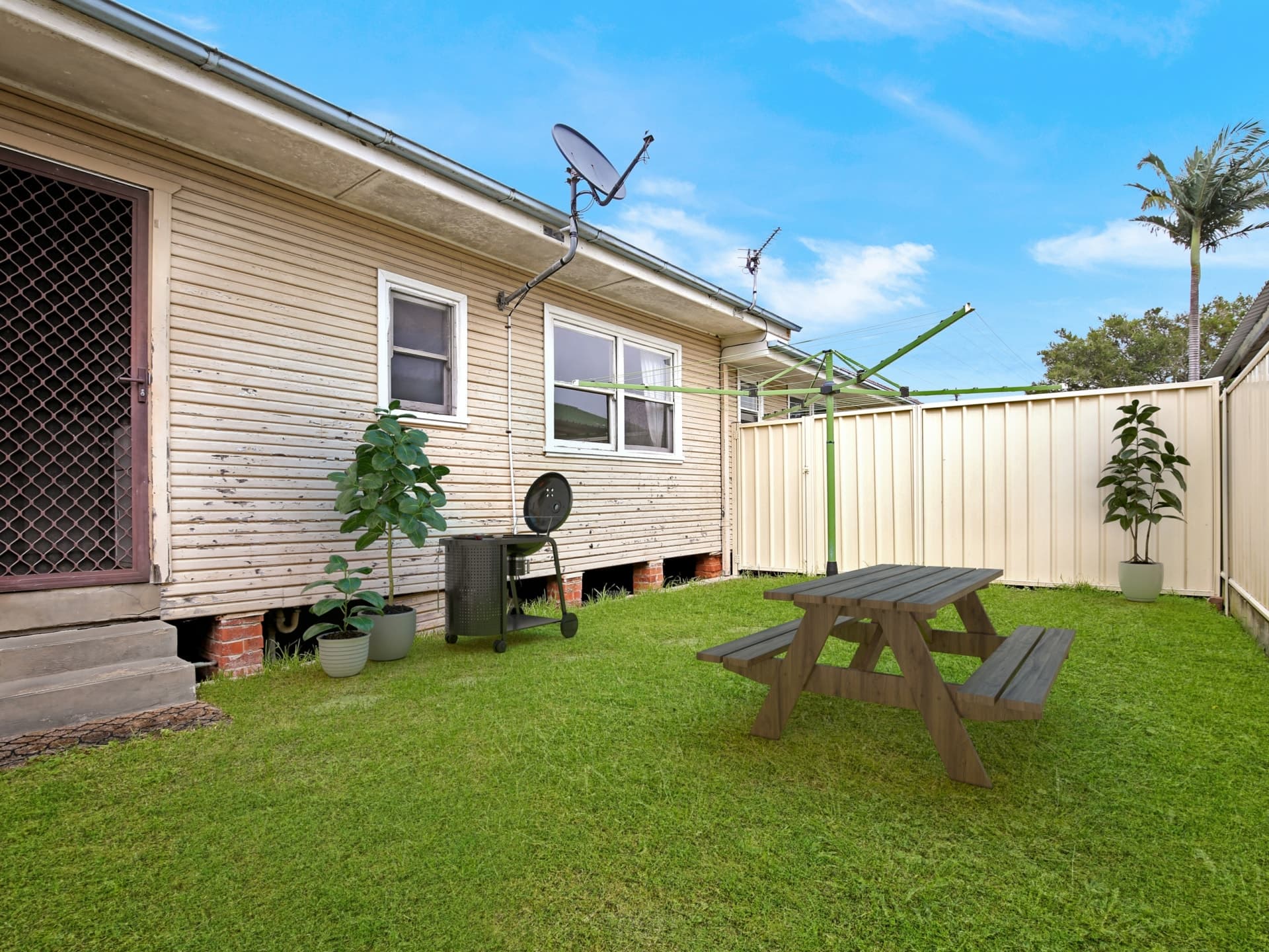 2/62 Cawley Street, Bellambi, Bellambi - Image 1