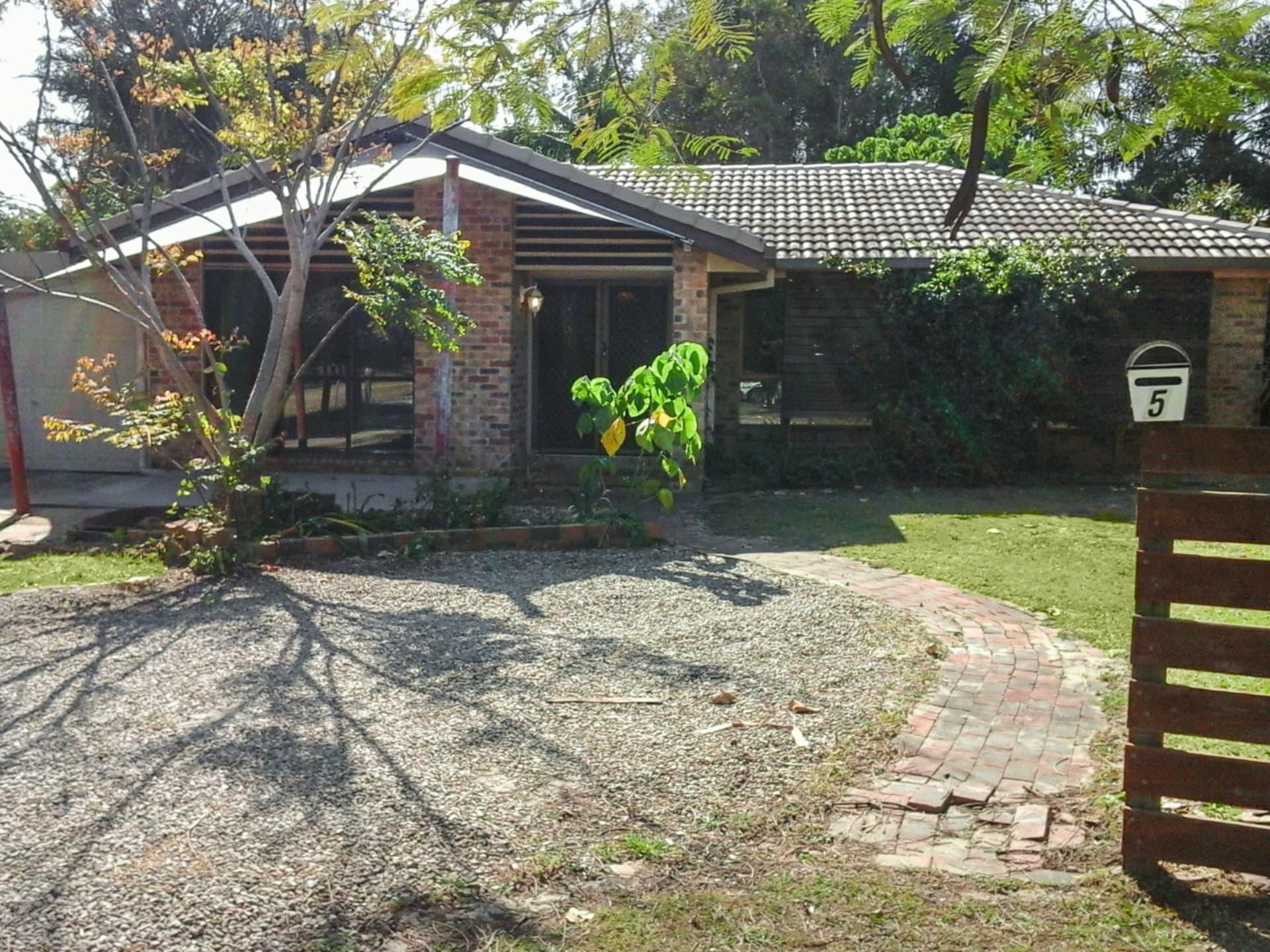5 Hovea Street Bellara QLD, Bellara - Thumbnail 2