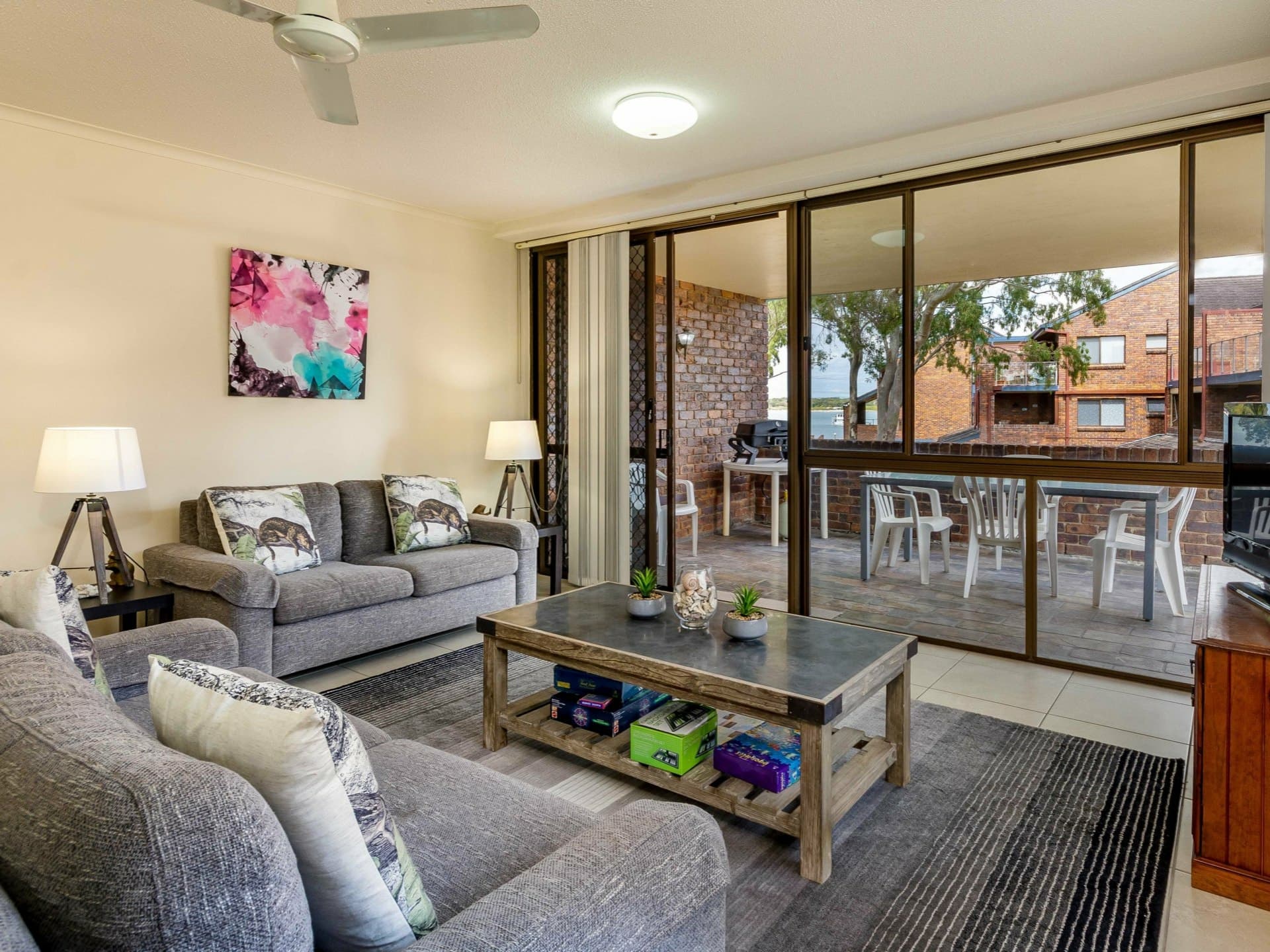 Unit 30/97 Sylvan Beach Esplanade, Bellara, Bellara - Thumbnail 6